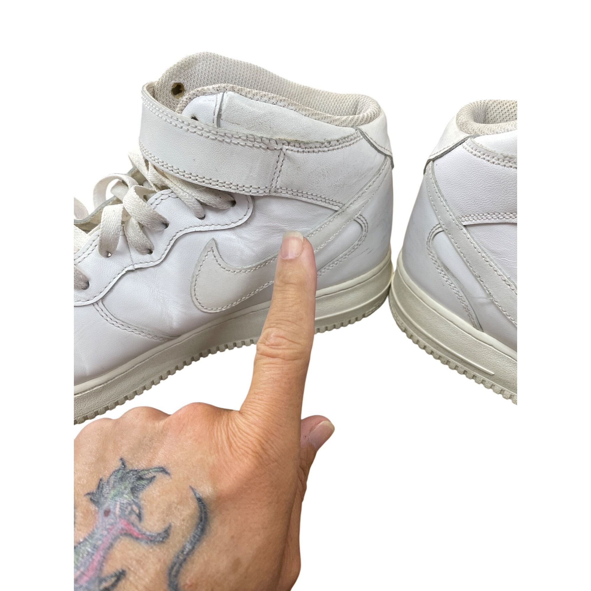 Nike Nike Air Force 1 mens vintage triple white Mid sneakers Size Size US 10.5 / EU 43-44 - 14 Thumbnail