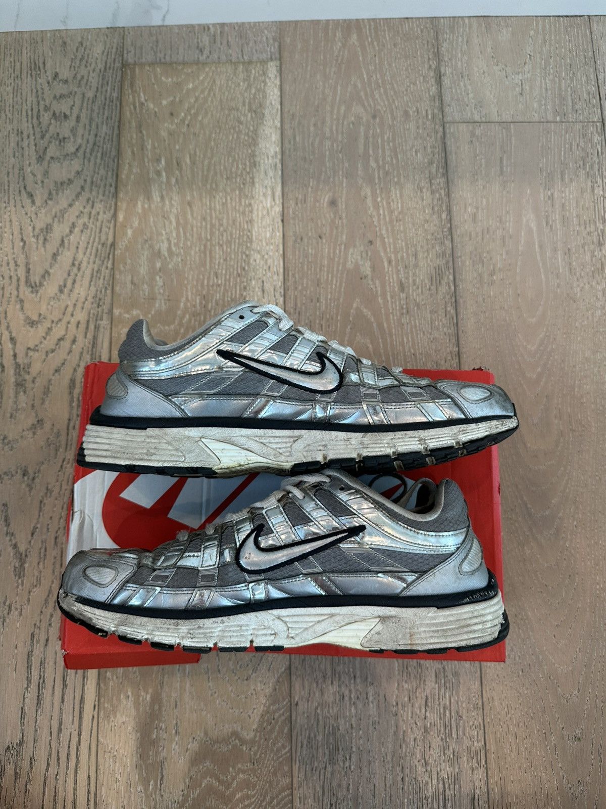 Nike Nike P-6000 Metallic Silver Size US 12 / EU 45 - 5 Thumbnail