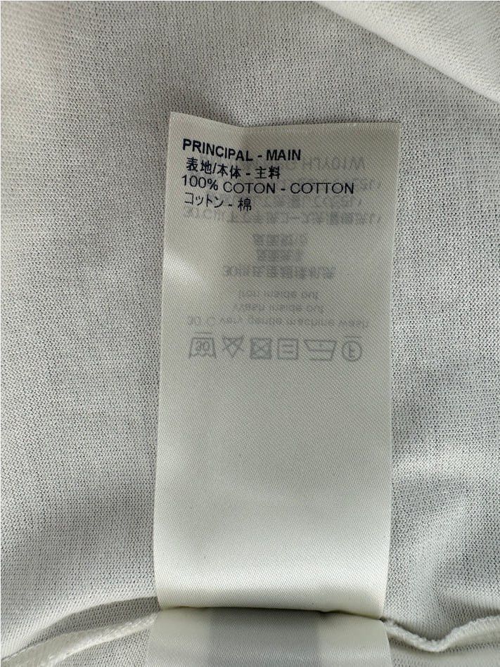 Louis Vuitton Louis Vuitton T-shirt Size US L / EU 52-54 / 3 - 6 Thumbnail