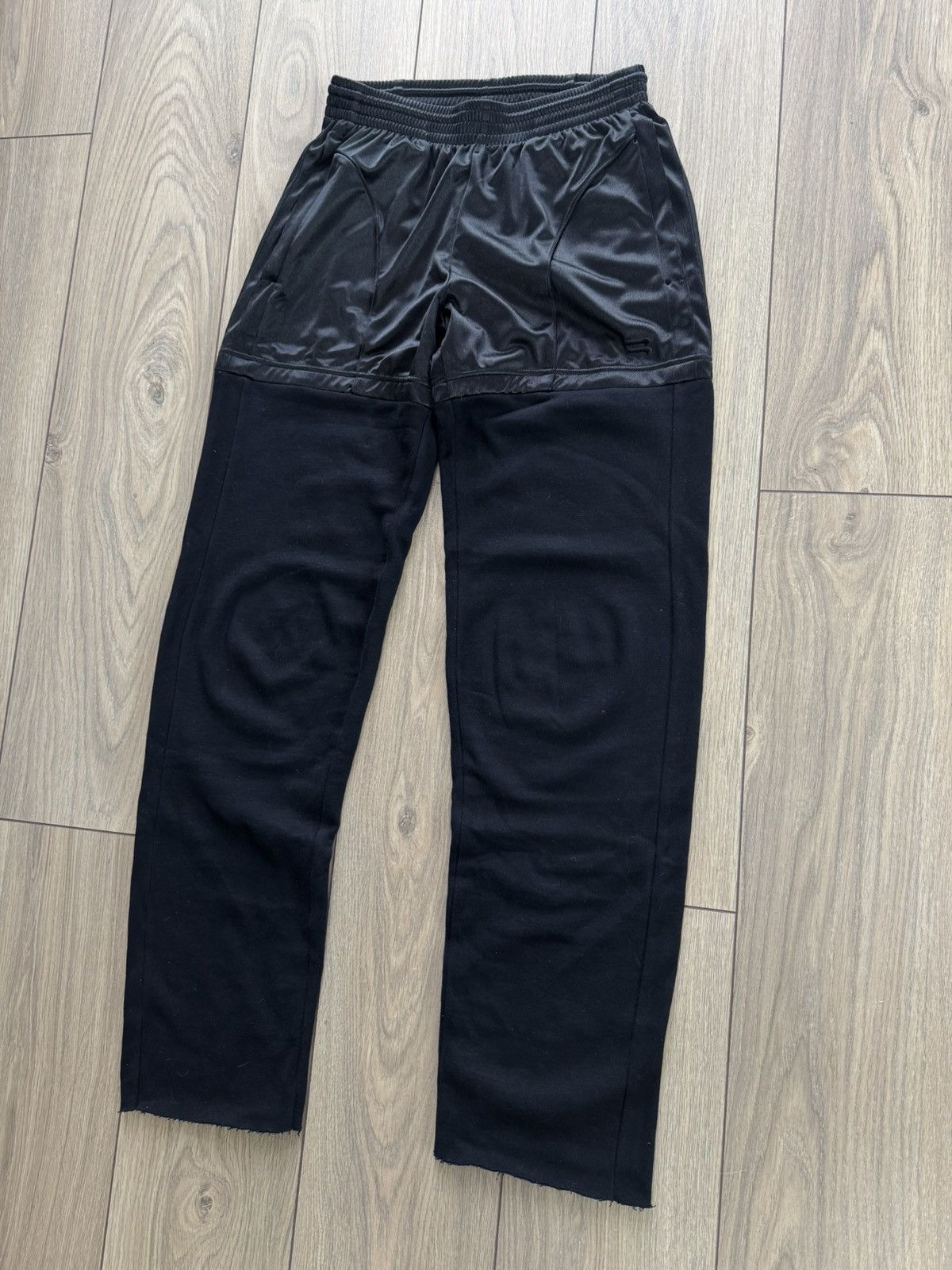 Balenciaga Balenciaga Winter 20 Hybrid Black Track Pants Joggers Luxury Size US 29 - 2 Thumbnail