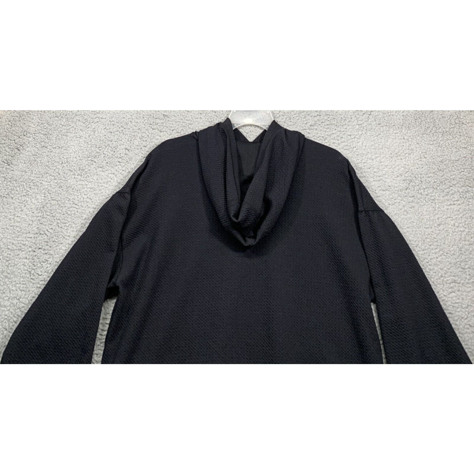 Vintage All in Motion Women's Cropped Hooded Sweatshirt XXL Black Relaxed Fit Sweatshirt Size XXL / US 16-18 / IT 52-54 - 5 Thumbnail