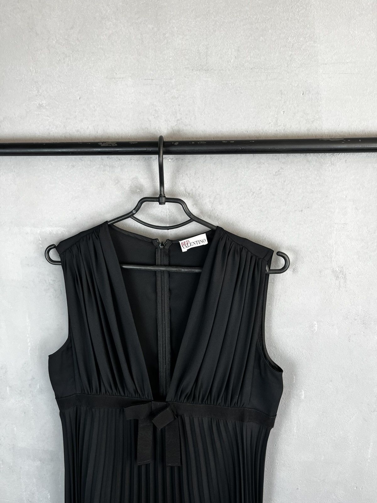 RED Valentino Red Valentino dress Size M / US 6-8 / IT 42-44 - 3 Thumbnail