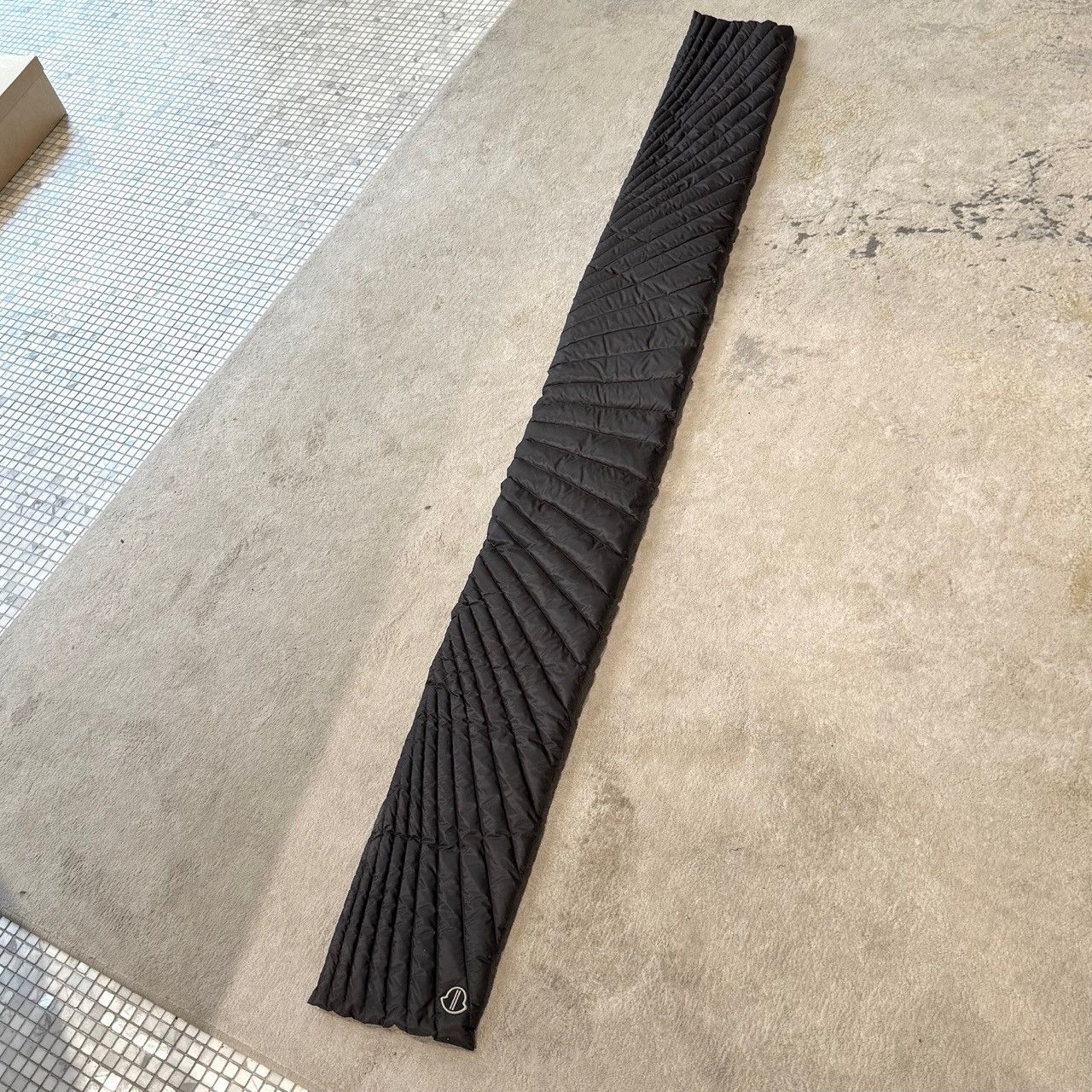 Moncler × Rick Owens Moncler X Rick Owens Radiance Quilted Padded Scarf Size ONE SIZE - 5 Thumbnail