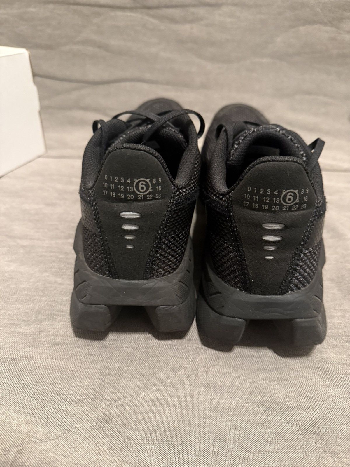 Maison Margiela × Salomon Salomon MM6 Maison Margiela Spectur 2 Size US 12.5 / EU 45-46 - 2 Thumbnail