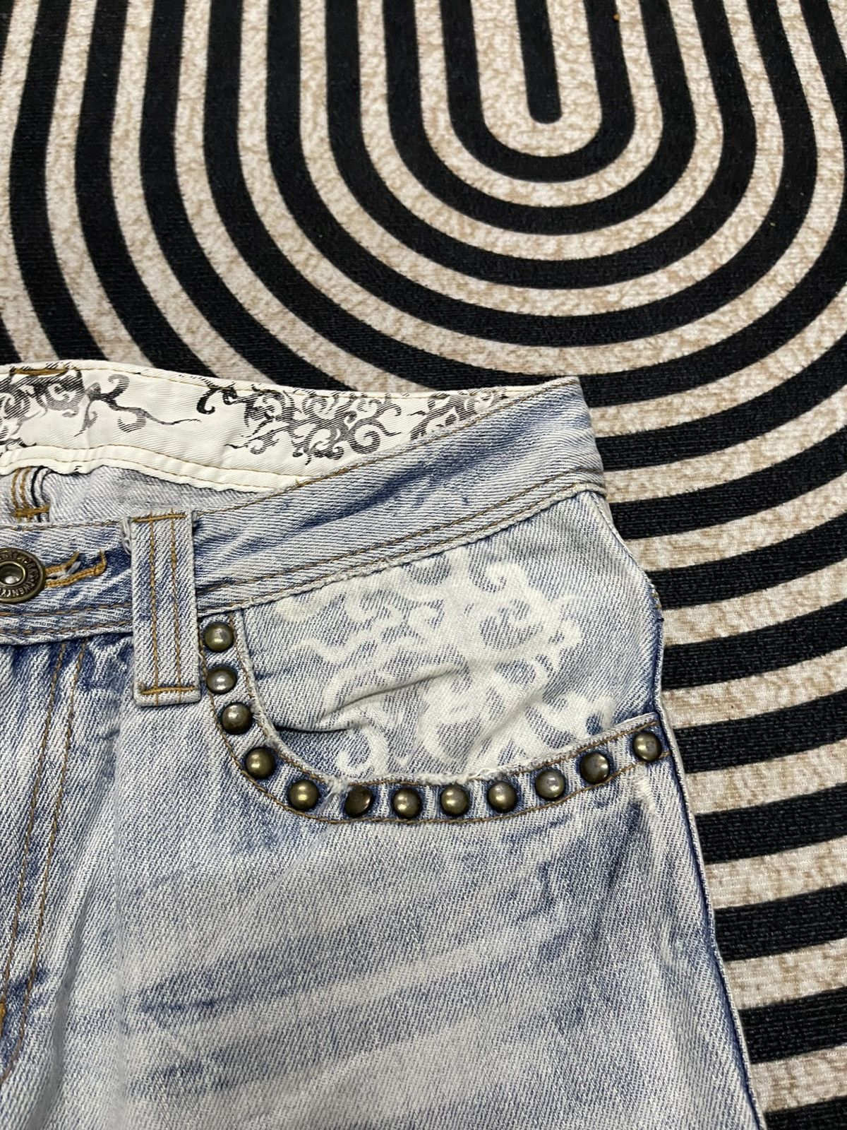 Beauty Beast 2000s TWENTY WORKS STUDDED SIDE POCKET JEANS RARE Size US 31 - 9 Thumbnail