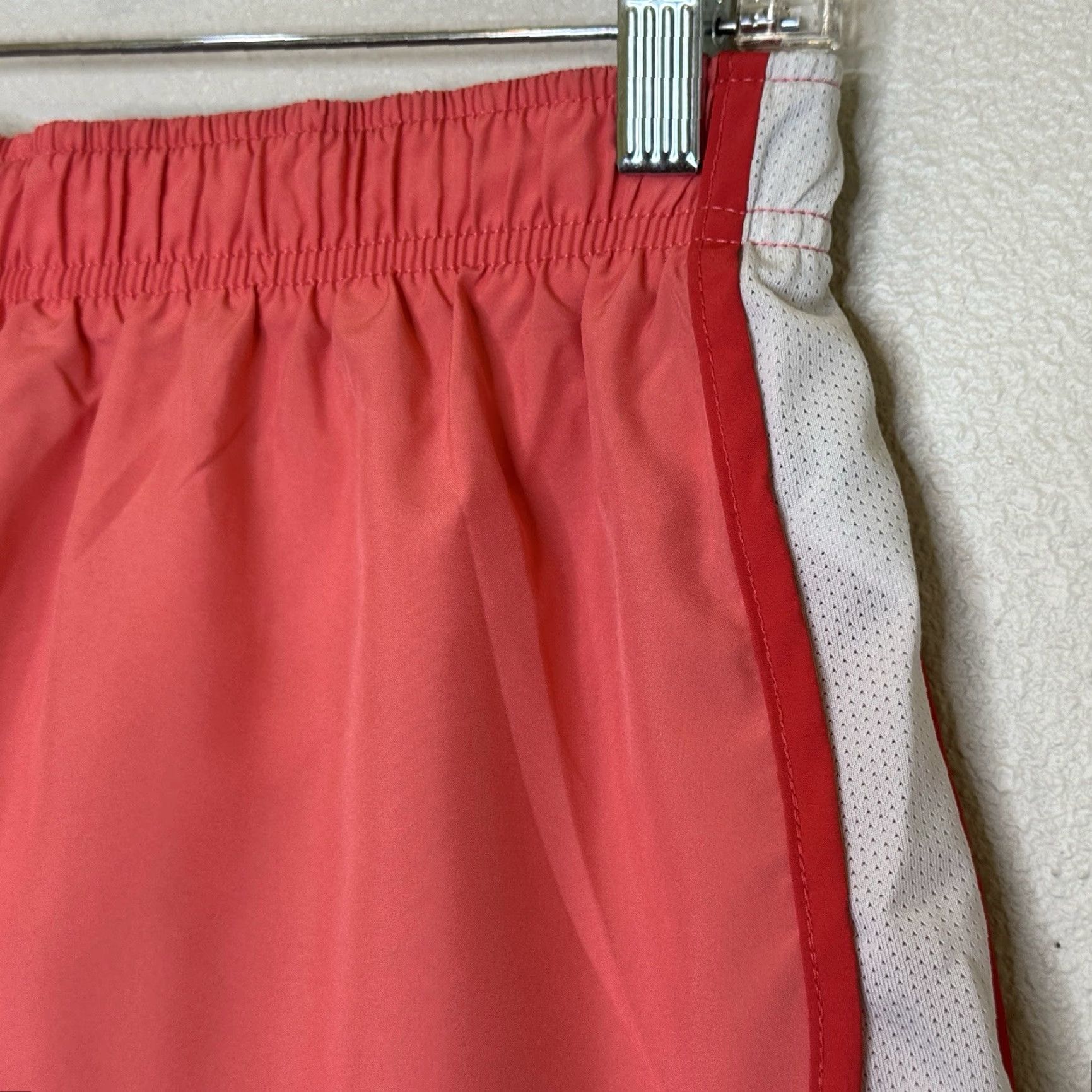 Nike Nike Dri-Fit Athletic Running Shorts Womens Medium Orange Lined Drawstring Waist Briefs Size 32" / US 10 / IT 46 - 2 Thumbnail