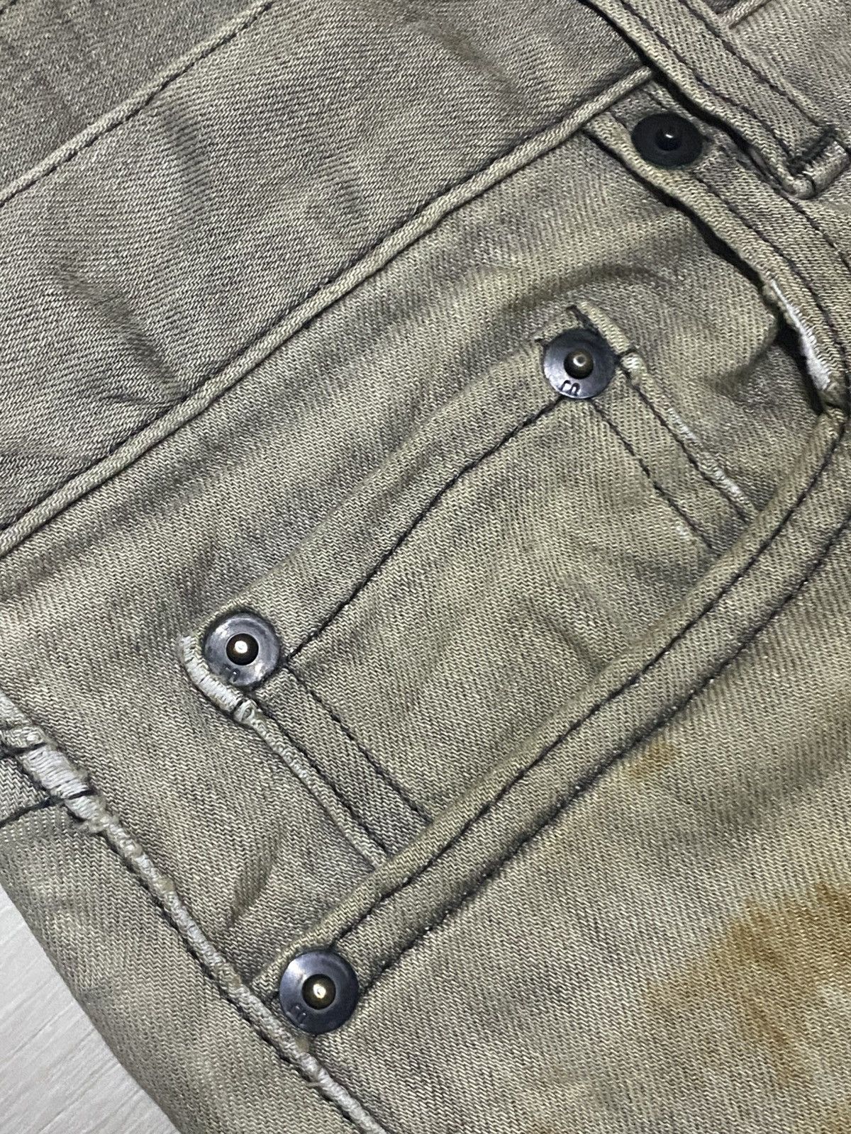 Japanese Brand Vintage Japanese Brand Uniqlo Crazy Mud Mud Wash Jeans Size US 31 - 10 Thumbnail