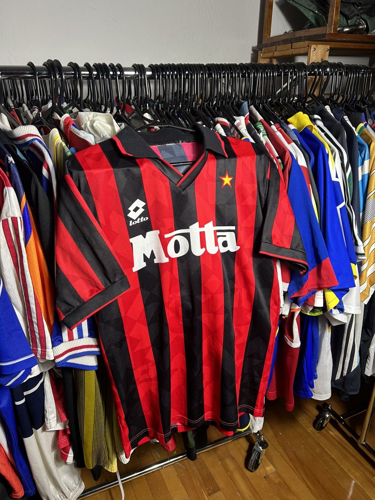 Lotto Sport Ac Milan 1994/95 home jersey Size US L / EU 52-54 / 3 - 1 Thumbnail