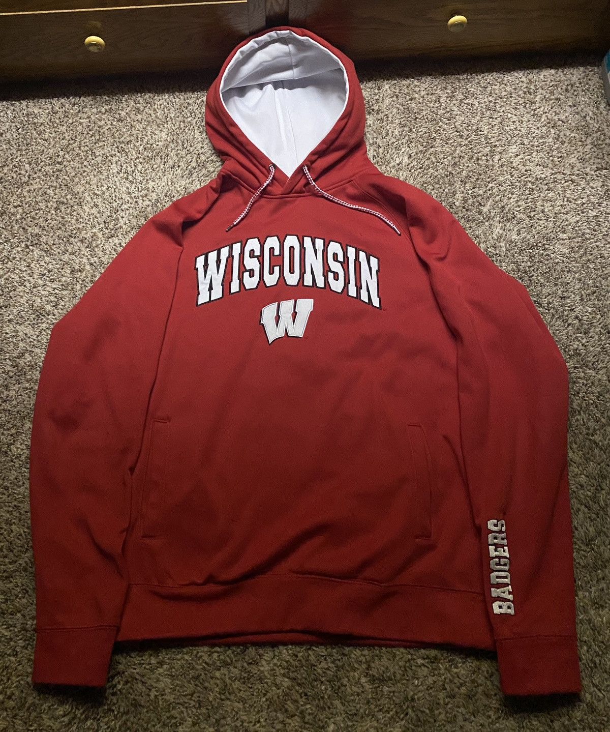 Vintage Vintage Badgers Hoodie Size US L / EU 52-54 / 3 - 1 Thumbnail