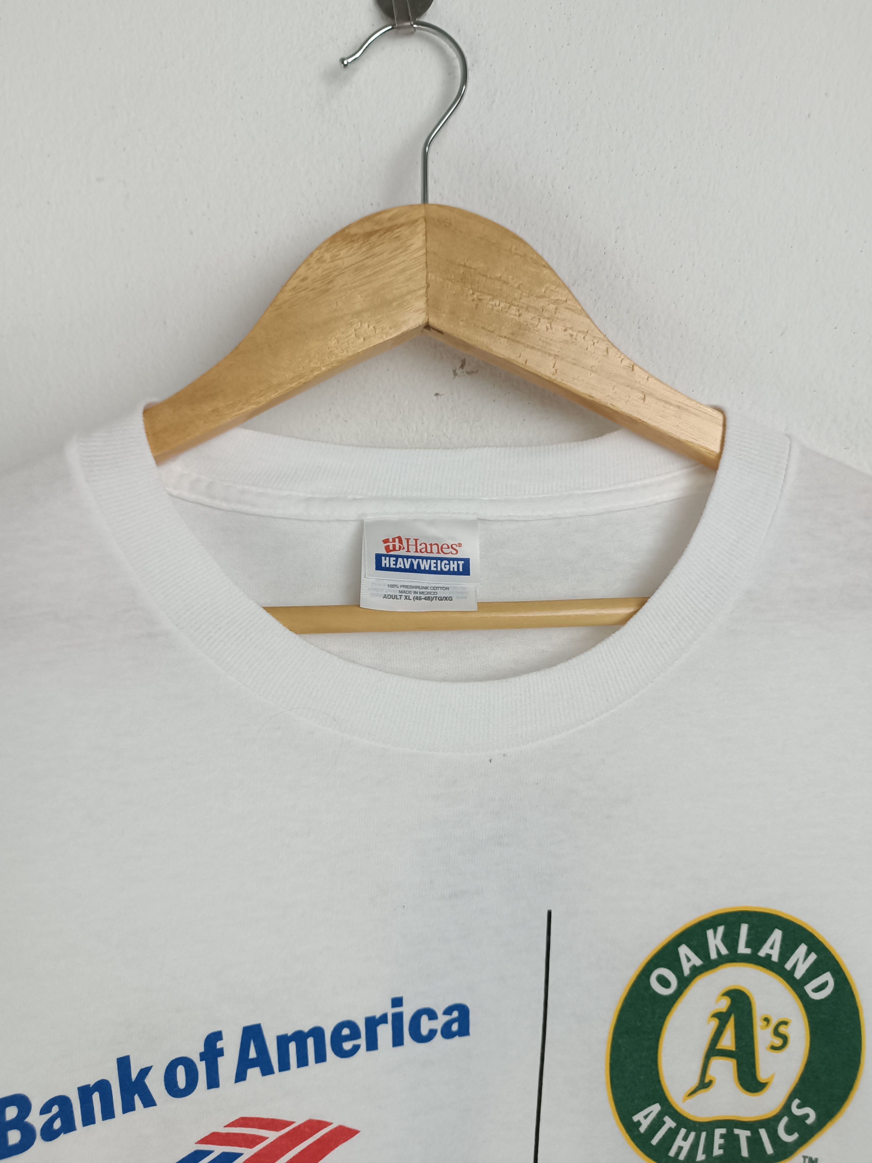 MLB VINTAGE 90'S OAKLAND ATHLETICS X BANK OF USA MLB VERY RARE Size US XL / EU 56 / 4 - 8 Thumbnail