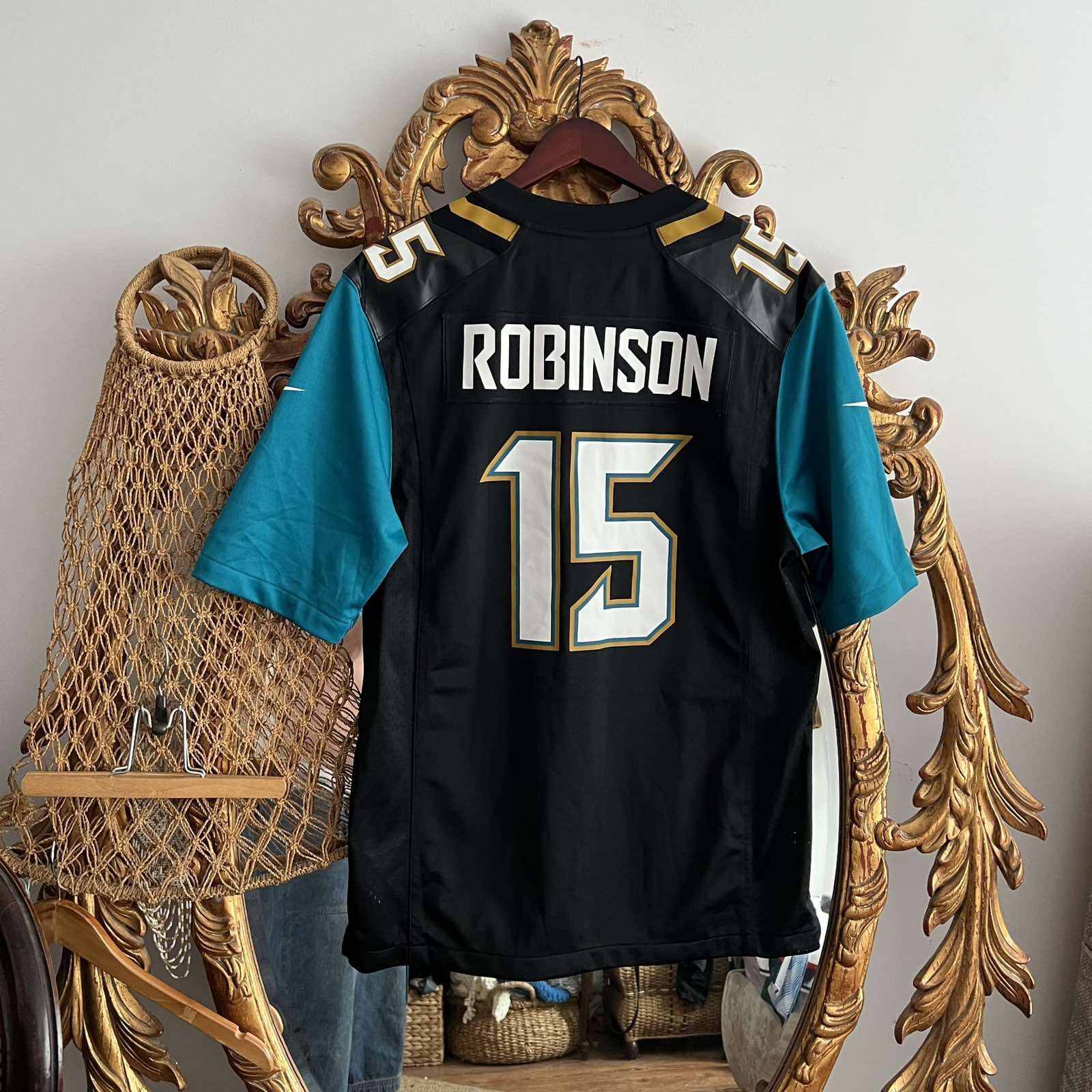 NFL JAGUARS JERSEY NFL JERSEY ROBINSON 15 AMERICAN FOOTBALL JAGS Size US M / EU 48-50 / 2 - 2 Thumbnail