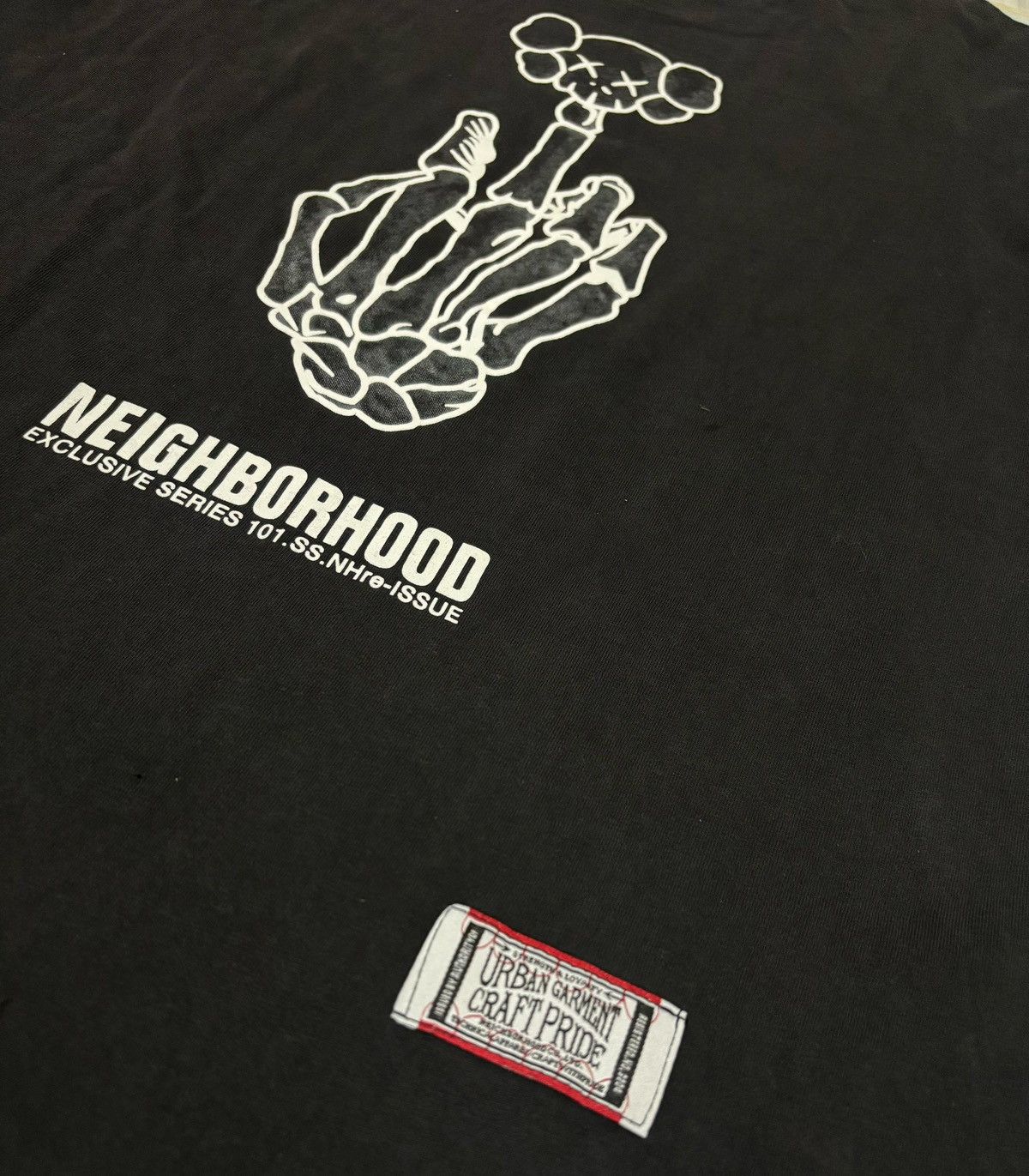 Japanese Brand × Kaws × Neighborhood Neighborhood Kaws Original Fake tee Size US M / EU 48-50 / 2 - 5 Thumbnail