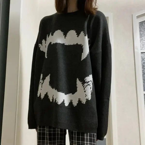 VIBE Vintage Vampire Teeth Sweater Y2k Size US L / EU 52-54 / 3 - 6 Thumbnail