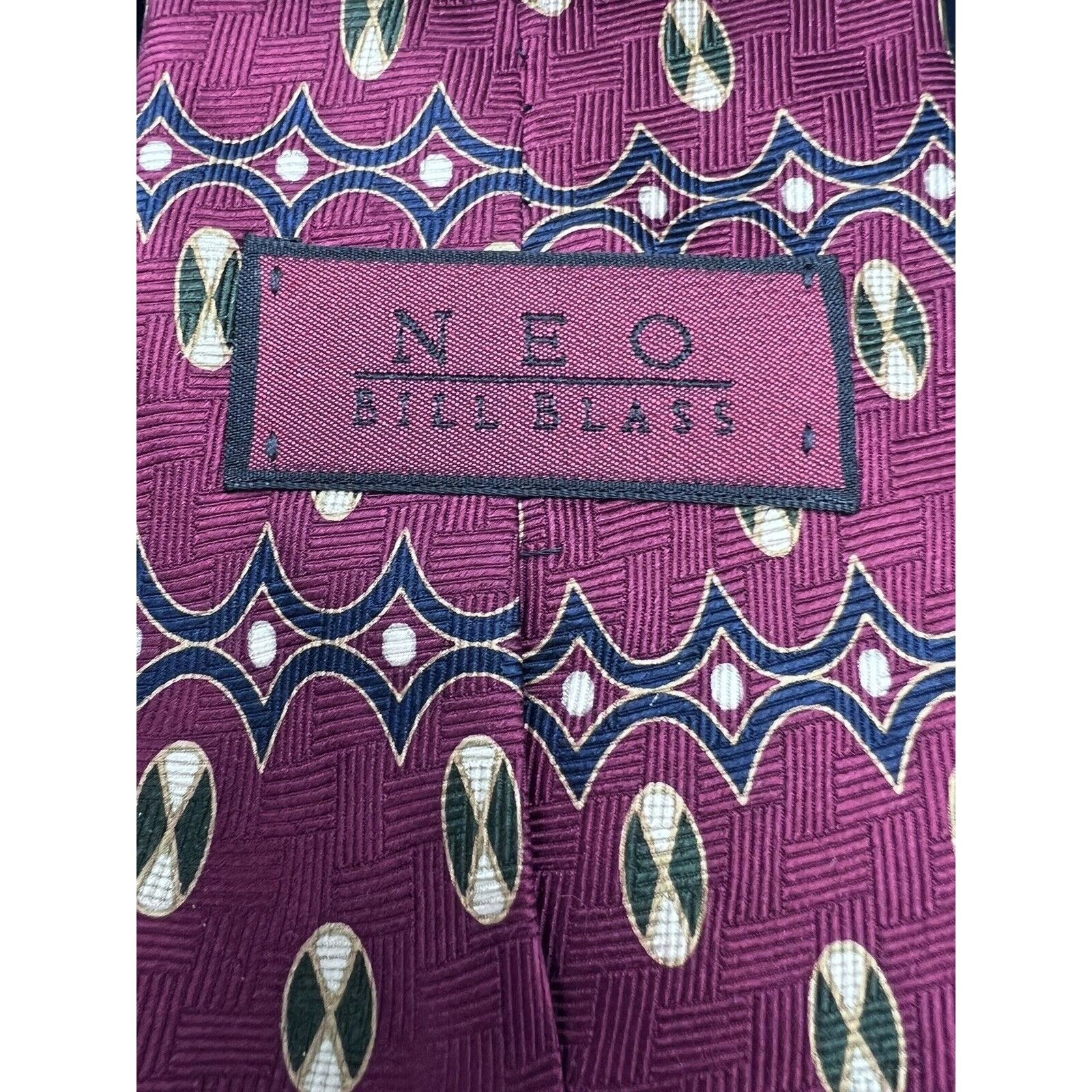 Bill Blass NEO Bill Blass Maroon All Silk Tie with Gold Grephics Size ONE SIZE - 3 Thumbnail