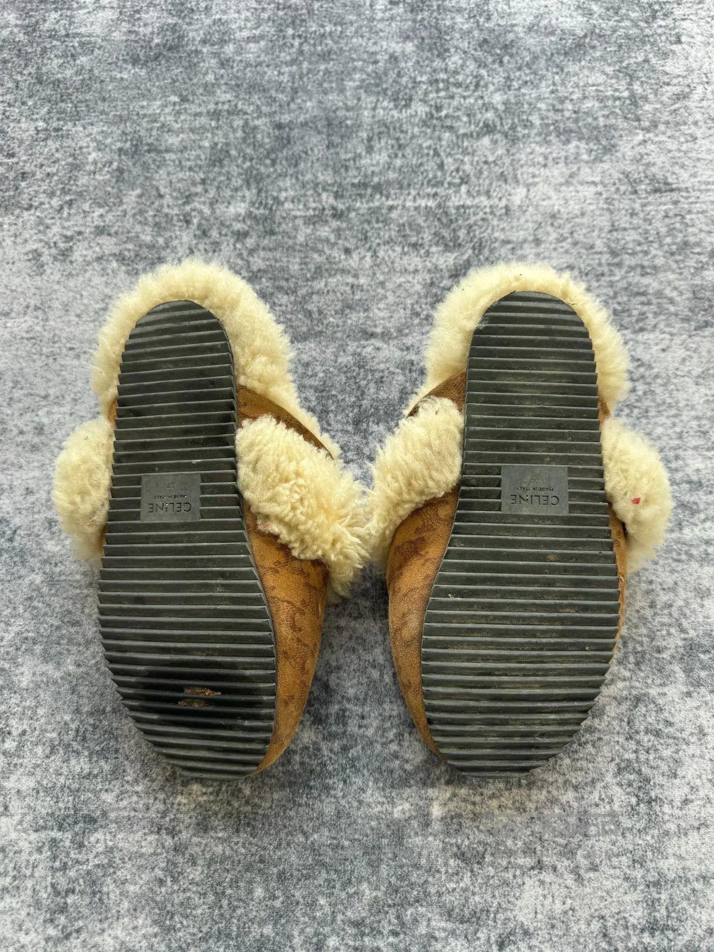 Celine Celine Triomphe Teddy Slippers. Size US 6 / IT 36 - 6 Thumbnail