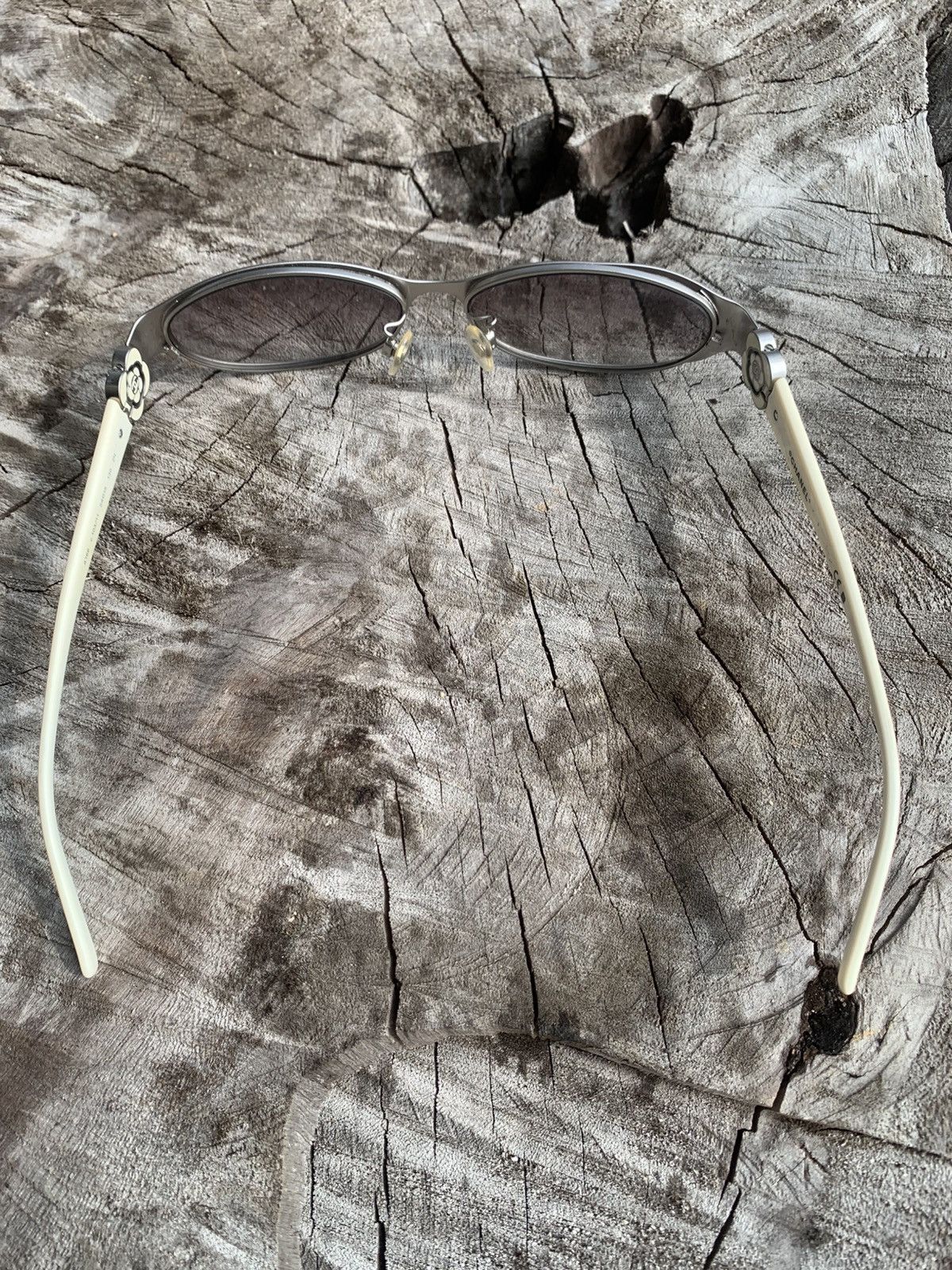 Chanel Chanel Silver/Gray Camellia Rectangle Sunglasses Size ONE SIZE - 5 Thumbnail
