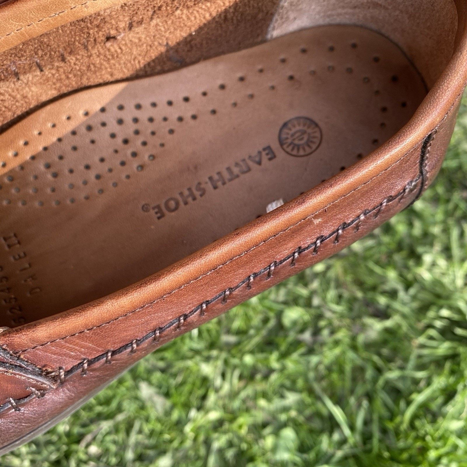 Other Men’s 10 Earth Shoe Brown Leather Tassel Loafers Woven Size US 10 / EU 43 - 8 Thumbnail