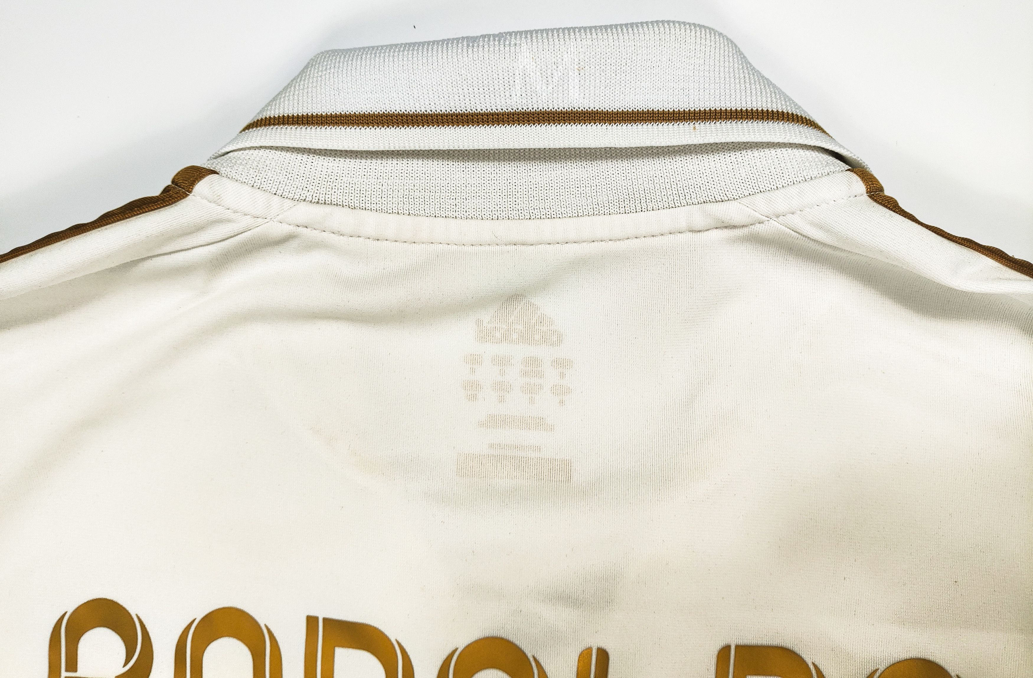 Adidas Ronaldo #7 Real Madrid 2011 2012 Adidas Home Shirt Kit Bwin Size US S / EU 44-46 / 1 - 12 Thumbnail