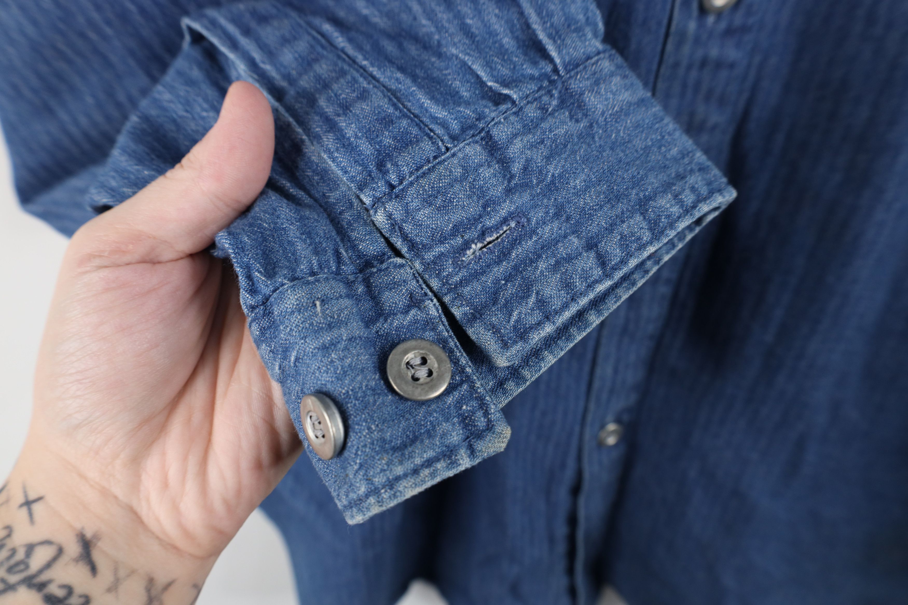 Vintage Vintage 90s Streetwear Striped Denim Jean Button Down Shirt Size US L / EU 52-54 / 3 - 6 Thumbnail