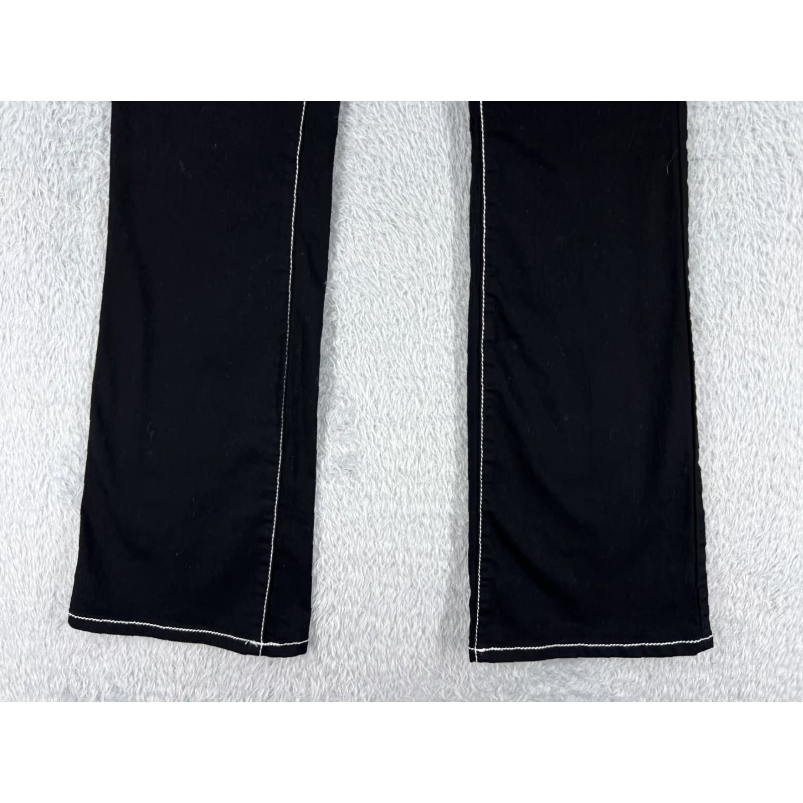 Vintage VIP Jeans Women's Jeans Regular Mid Black 26x30 5-Pocket Distressed Flared Denim Cotton Blend Vintage No N/A Size 32" / US 10 / IT 46 - 2 Thumbnail