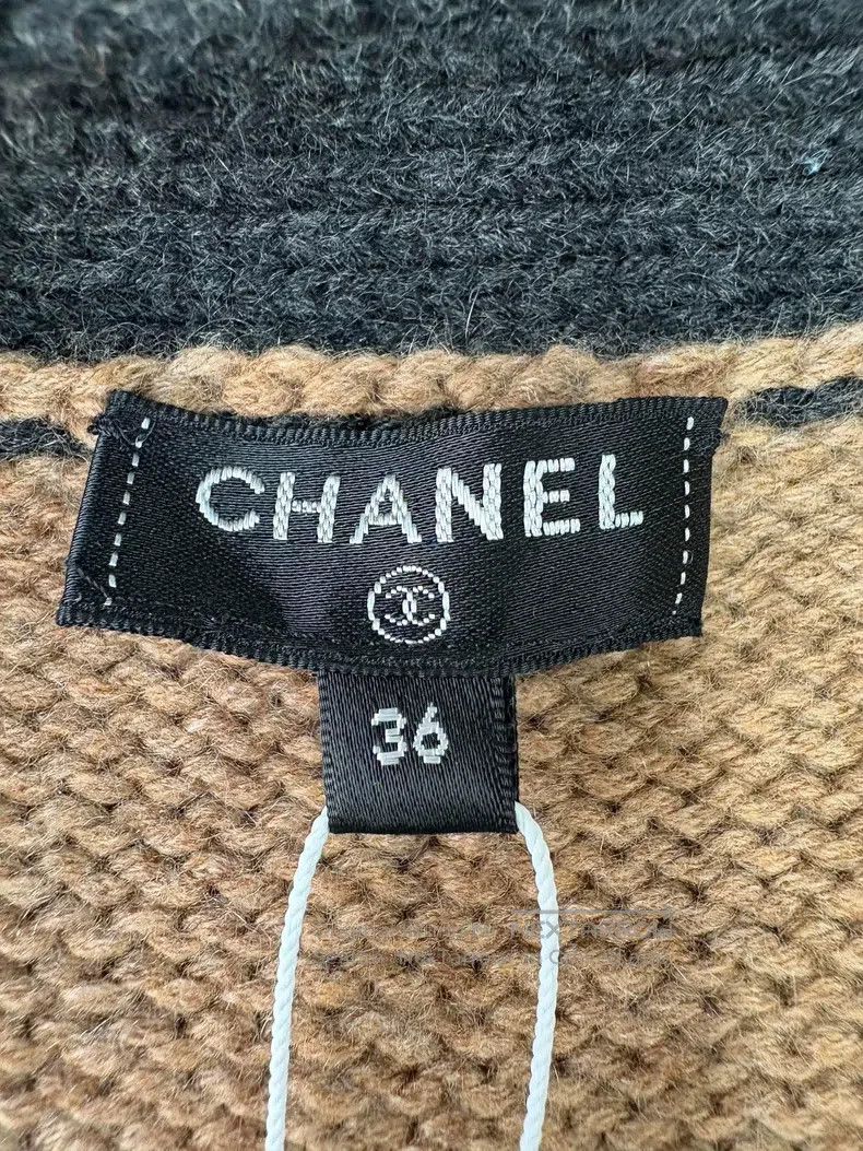 Chanel Chanel 19K Snow Series Khaki Snowflake Glaze Buckle Fair I Size XS / US 0-2 / IT 36-38 - 6 Thumbnail