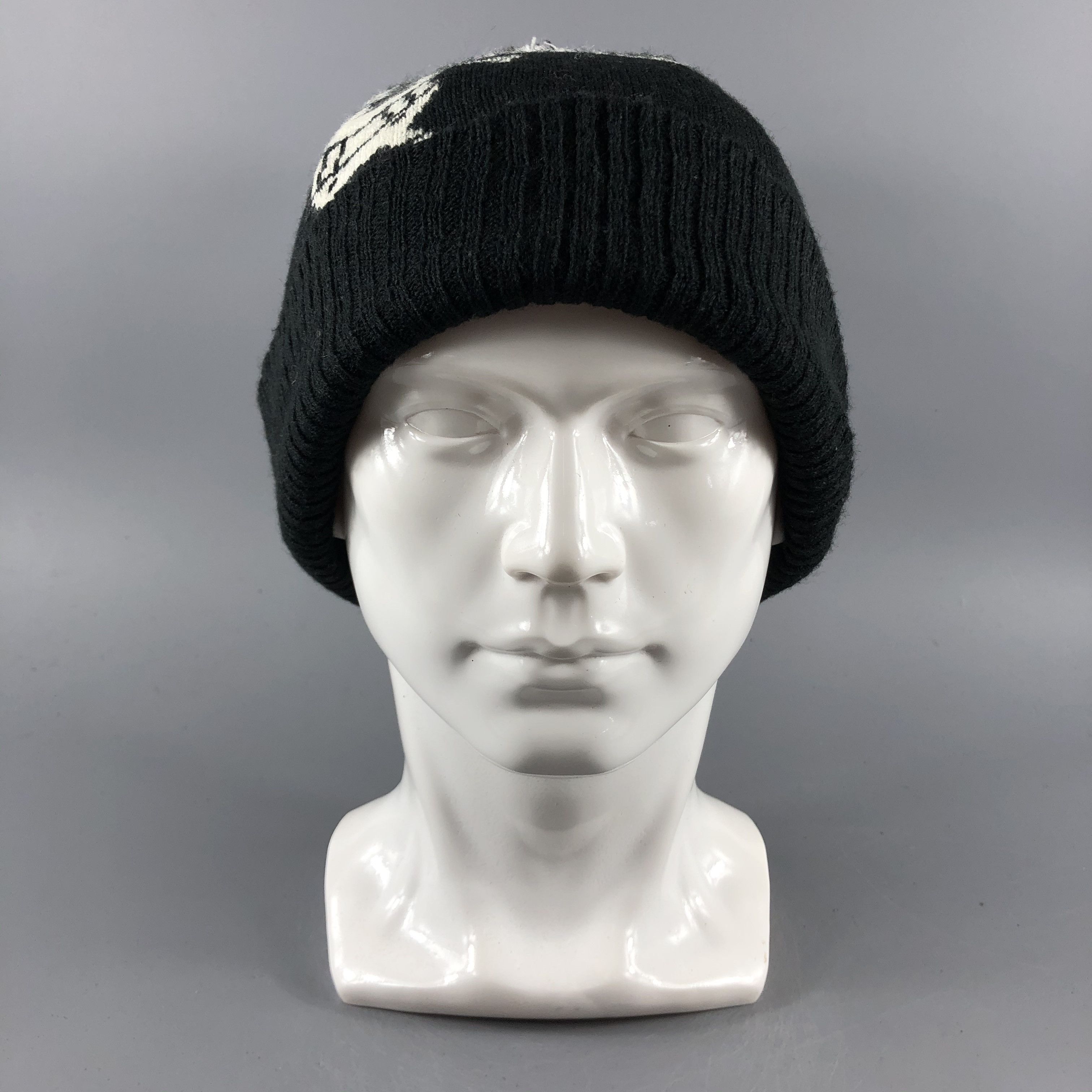 image of Vintage Hats Cartoon Beanie Snow Hat Snow Cap B310, Men's