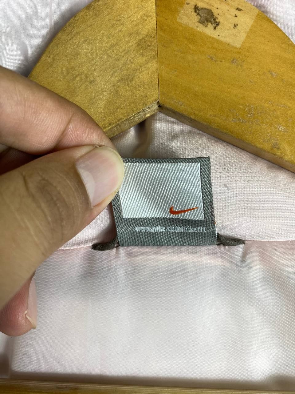 Nike nike long puffer jacket embroided logo nice design Size L / US 10 / IT 46 - 8 Thumbnail