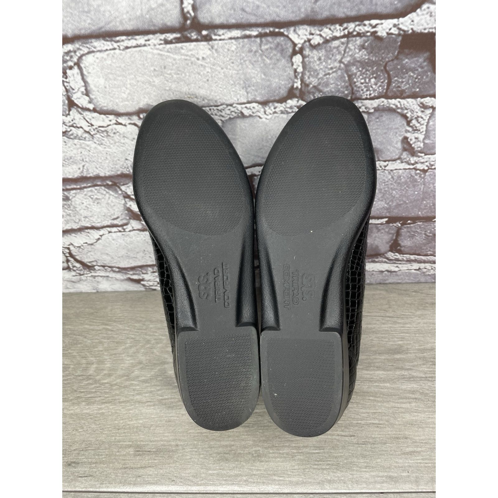 Other SAS Simplify Black Croc Patent Tripad Slip On Flats Shoes Wo Size US 6.5 / IT 36.5 - 22 Thumbnail