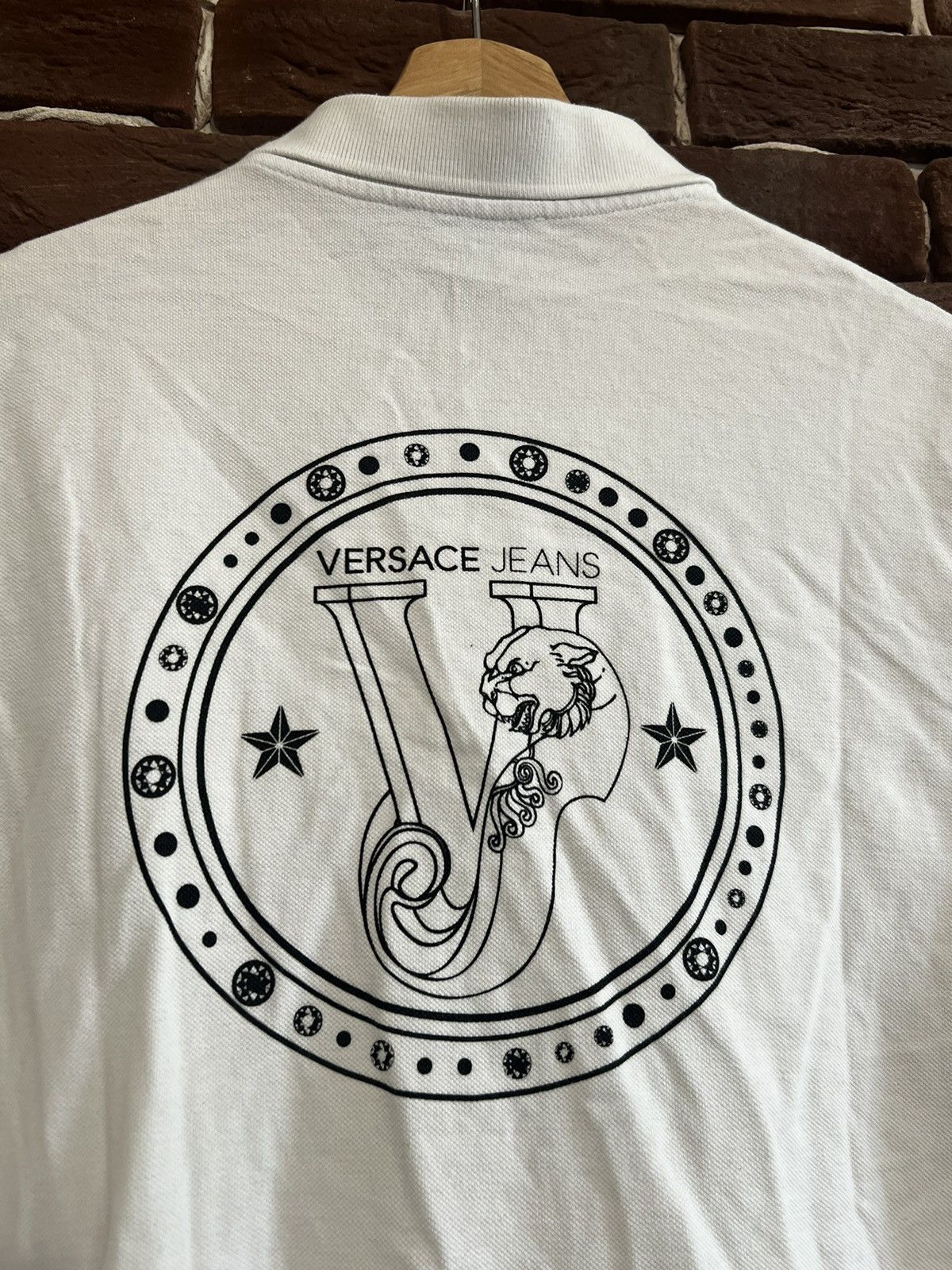Versace versace jeans couture tiger logo polo m white tee designer Size US M / EU 48-50 / 2 - 3 Thumbnail