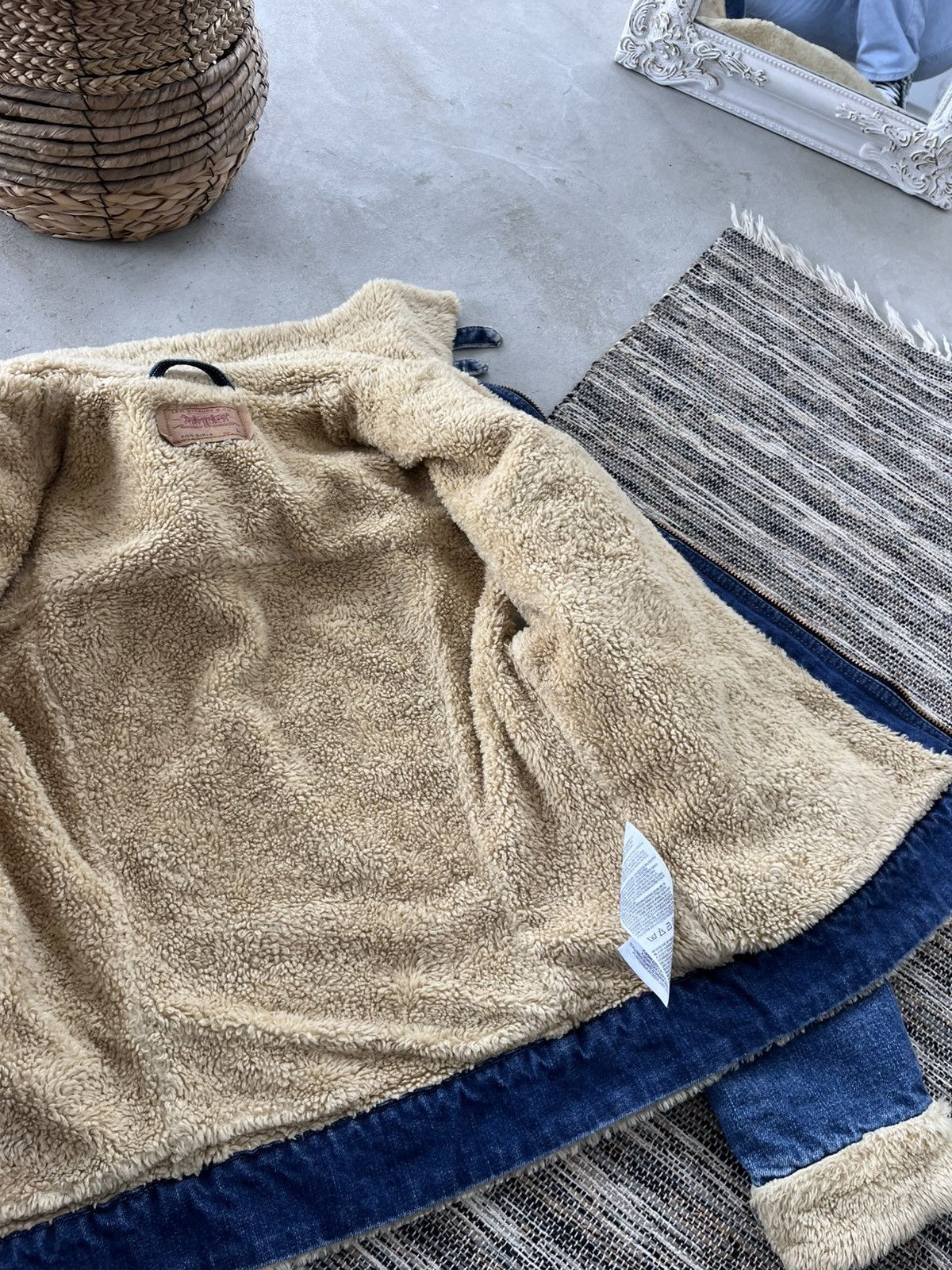 Levi's Vintage Levis Washed Denim Sherpa Bomber Jacket Avantgarde Size L / US 10 / IT 46 - 22 Thumbnail