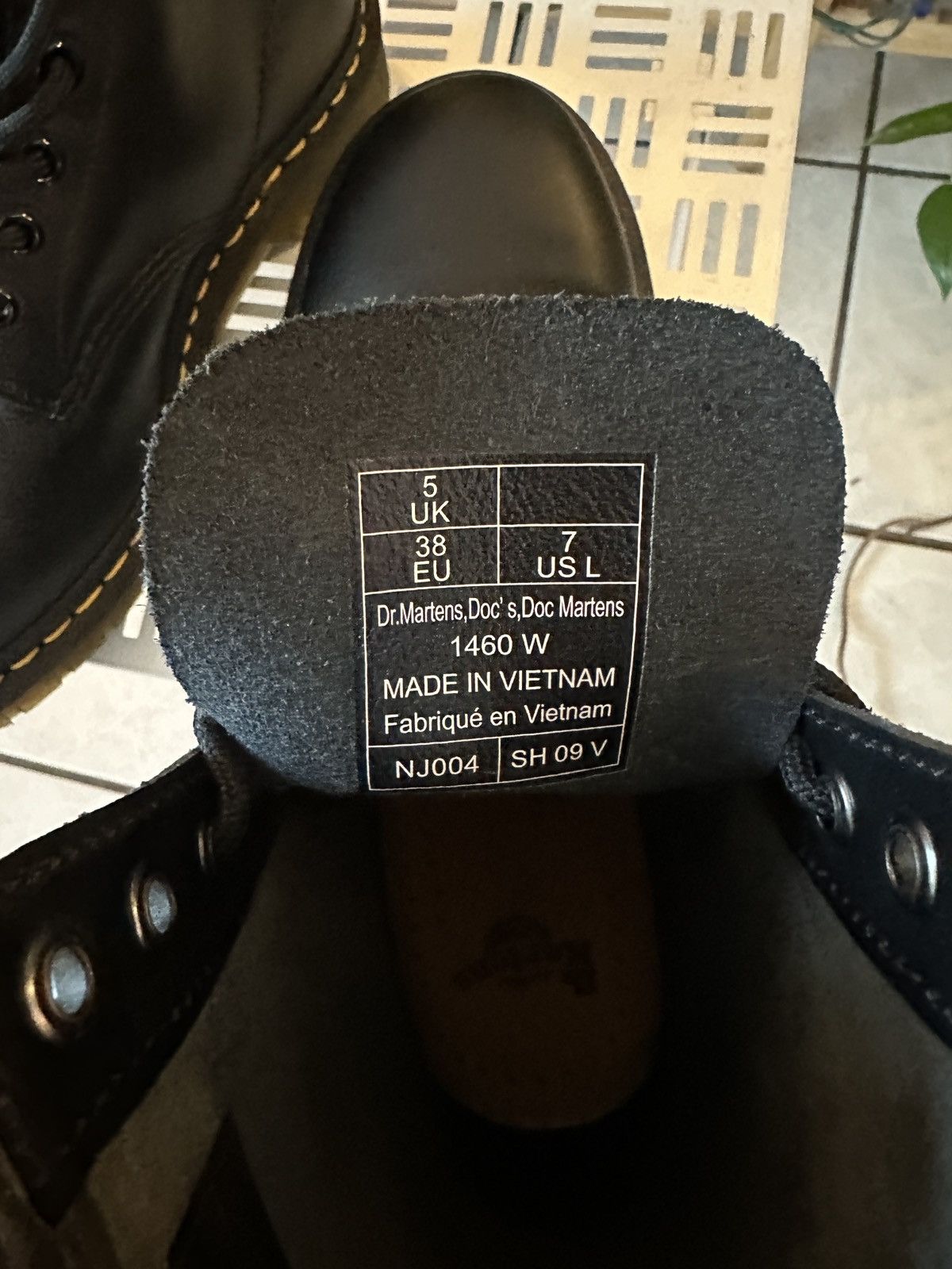 Dr. Martens Dr. Martens Boots Size US 7 / IT 37 - 3 Thumbnail