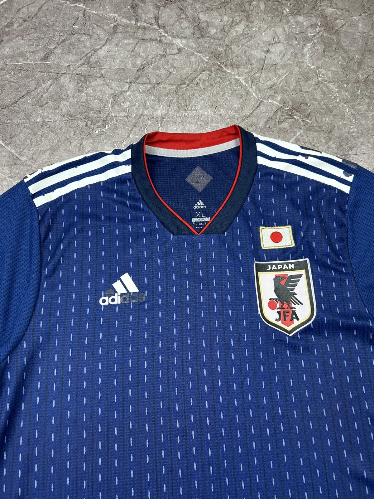 Adidas JAPAN 2018 HOME SHIRT FOOTBALL SOCCER JERSEY ADIDAS Size US L / EU 52-54 / 3 - 3 Thumbnail