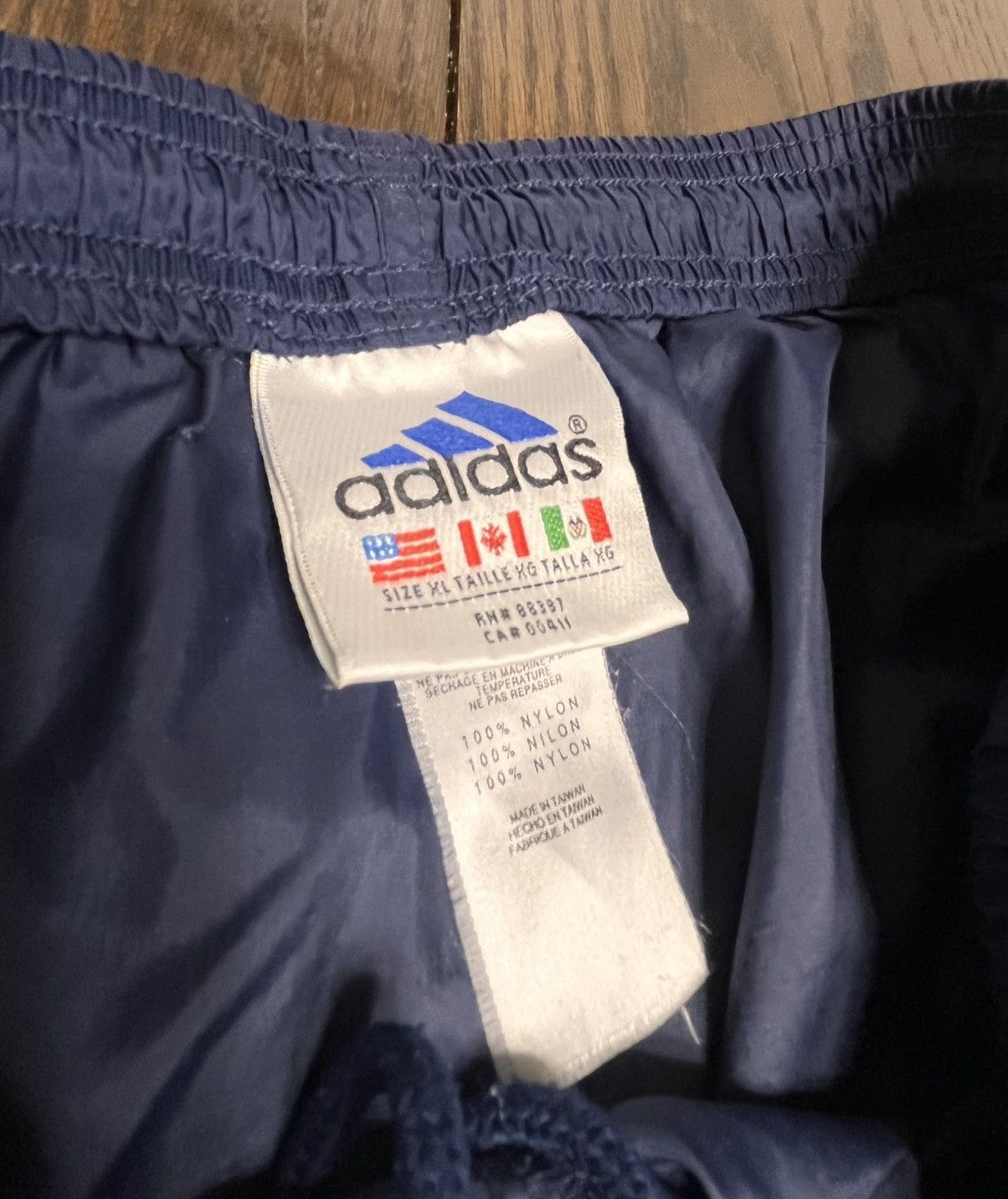 Adidas Adidas vintage baggy track pants Size US 38 / EU 54 - 2 Thumbnail