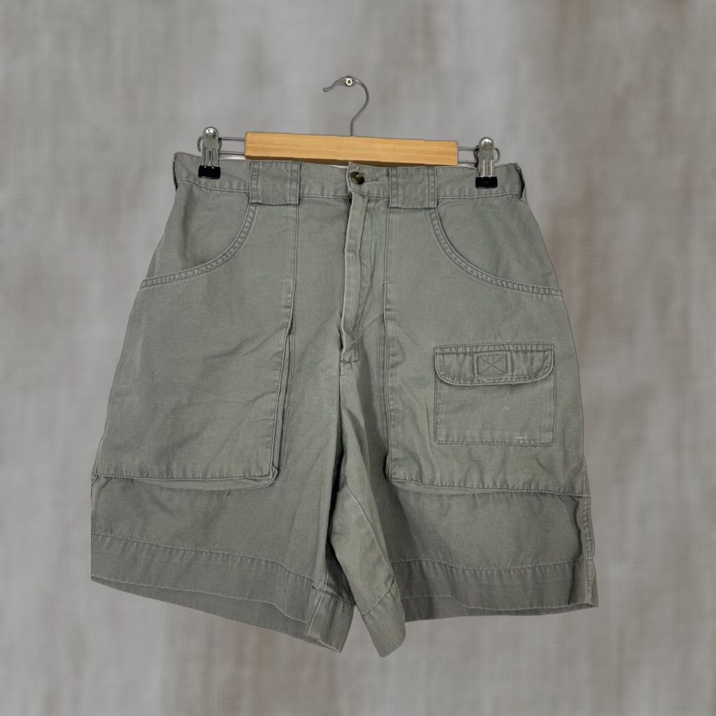 Eddie Bauer Eddie Bauer Womens Cargo Short Hiking Cotton Army Green 29x7 Size 10 Regular Womens Size 32" / US 10 / IT 46 - 1 Thumbnail