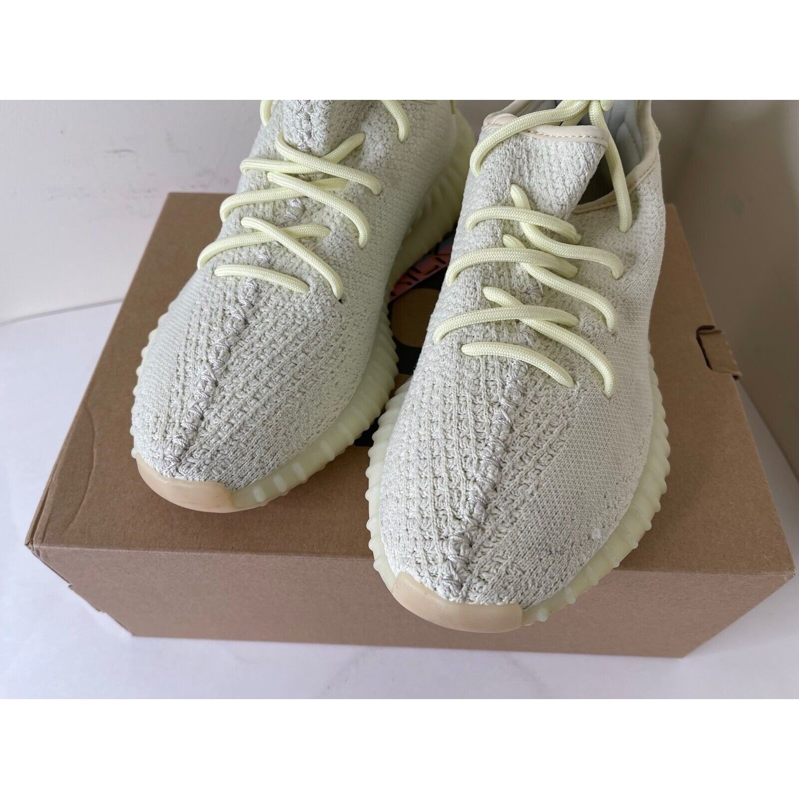Adidas Adidas Yeezy Boost 350 V2 Butter 2018 Mens 6us PRE OWNED Size US 6 / EU 39 - 5 Thumbnail