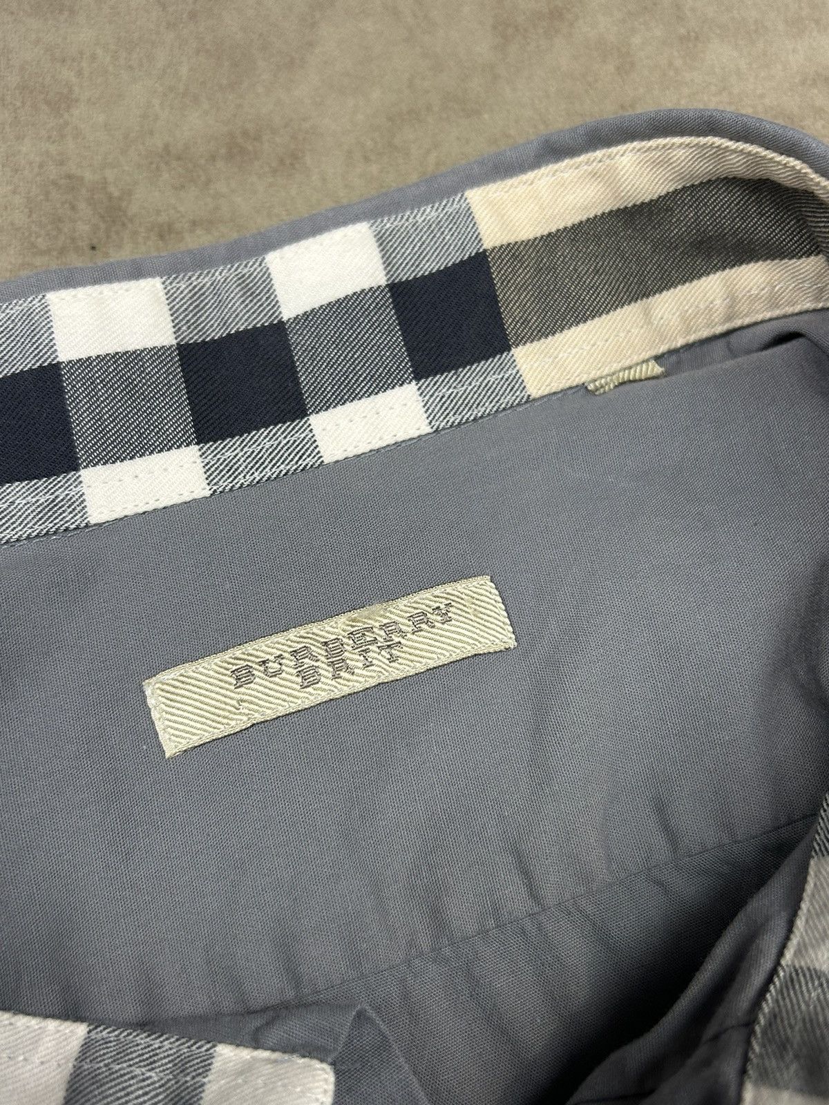 Burberry Burberry Button Up Shirt Grey Size US L / EU 52-54 / 3 - 8 Thumbnail