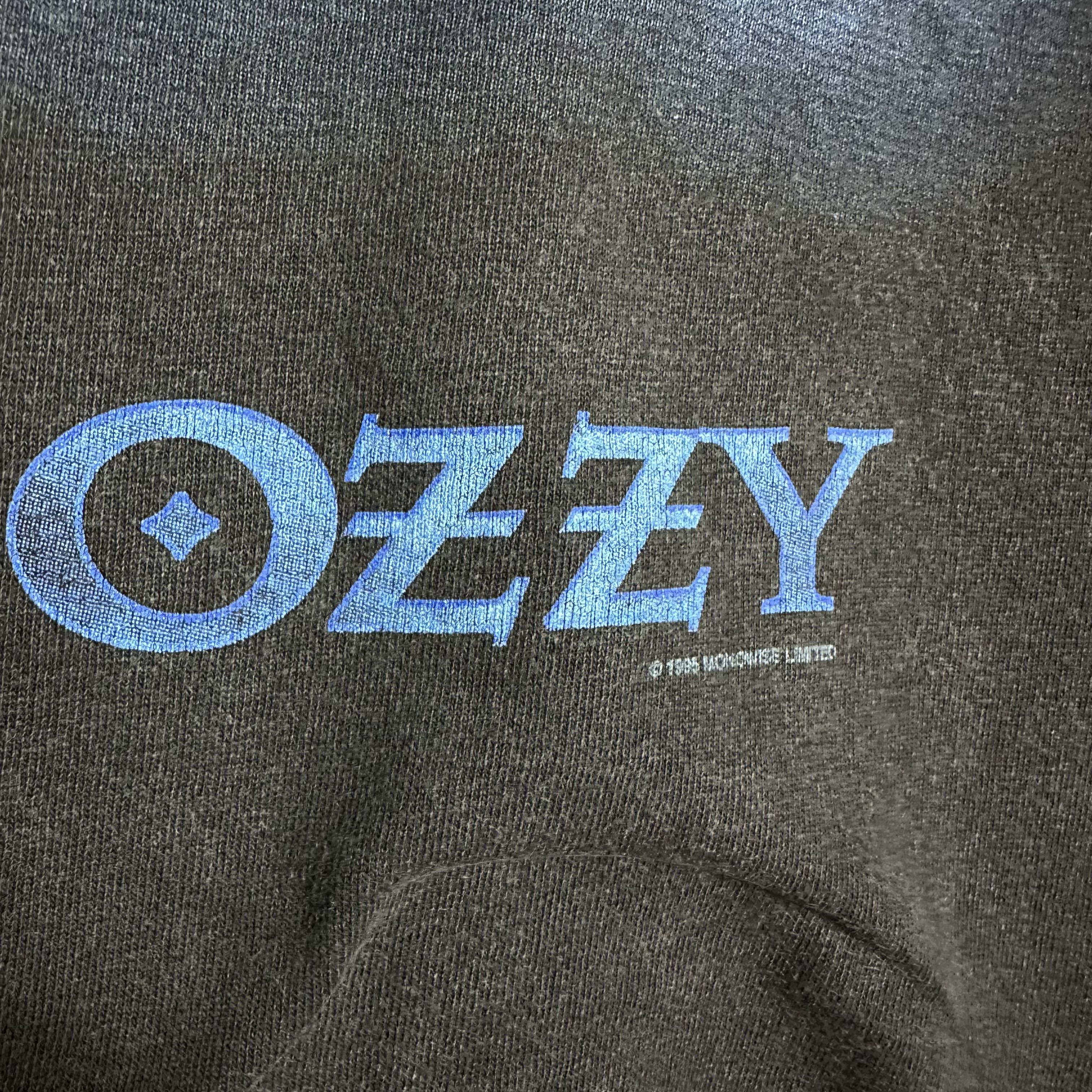 Band Tees 🔥RARE🔥Vintage Ozzy Osbourne USA Tour 96 Band T-shirt Size US XL / EU 56 / 4 - 3 Thumbnail