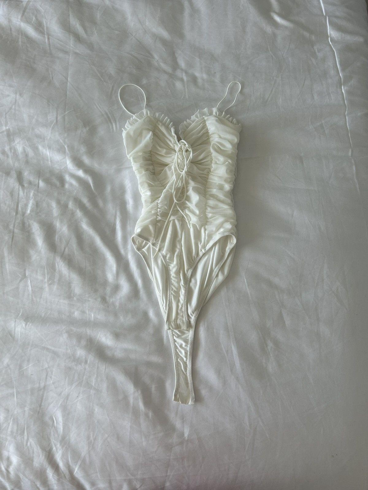 Other Shusha white ruched bodysuit with sweetheart neckline & bow Size S / US 4 / IT 40 - 1 Thumbnail
