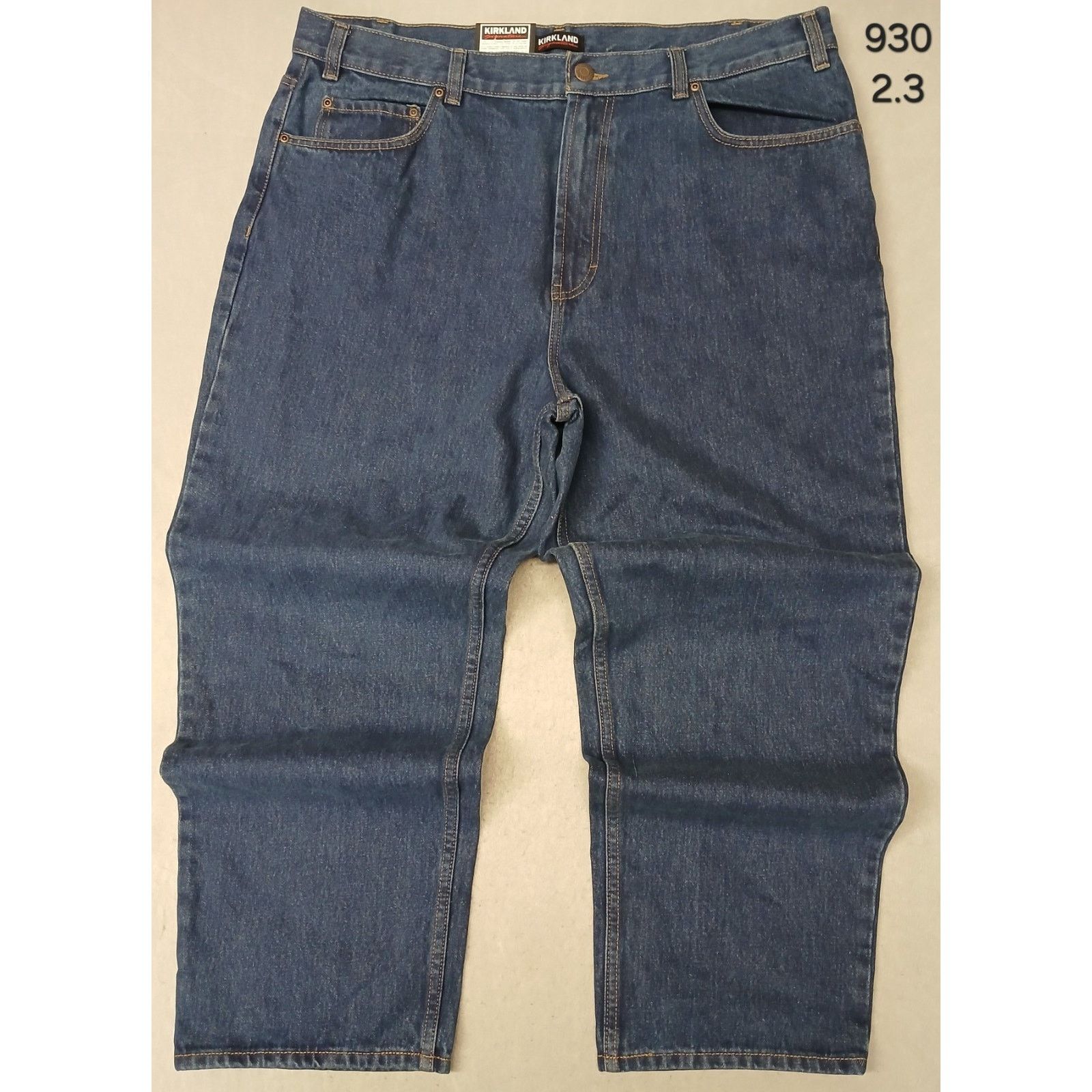 Kirkland Signature Kirkland (42x30) Men's Straight Leg Blue Denim Jeans Size US 42 / EU 58 - 1 Thumbnail