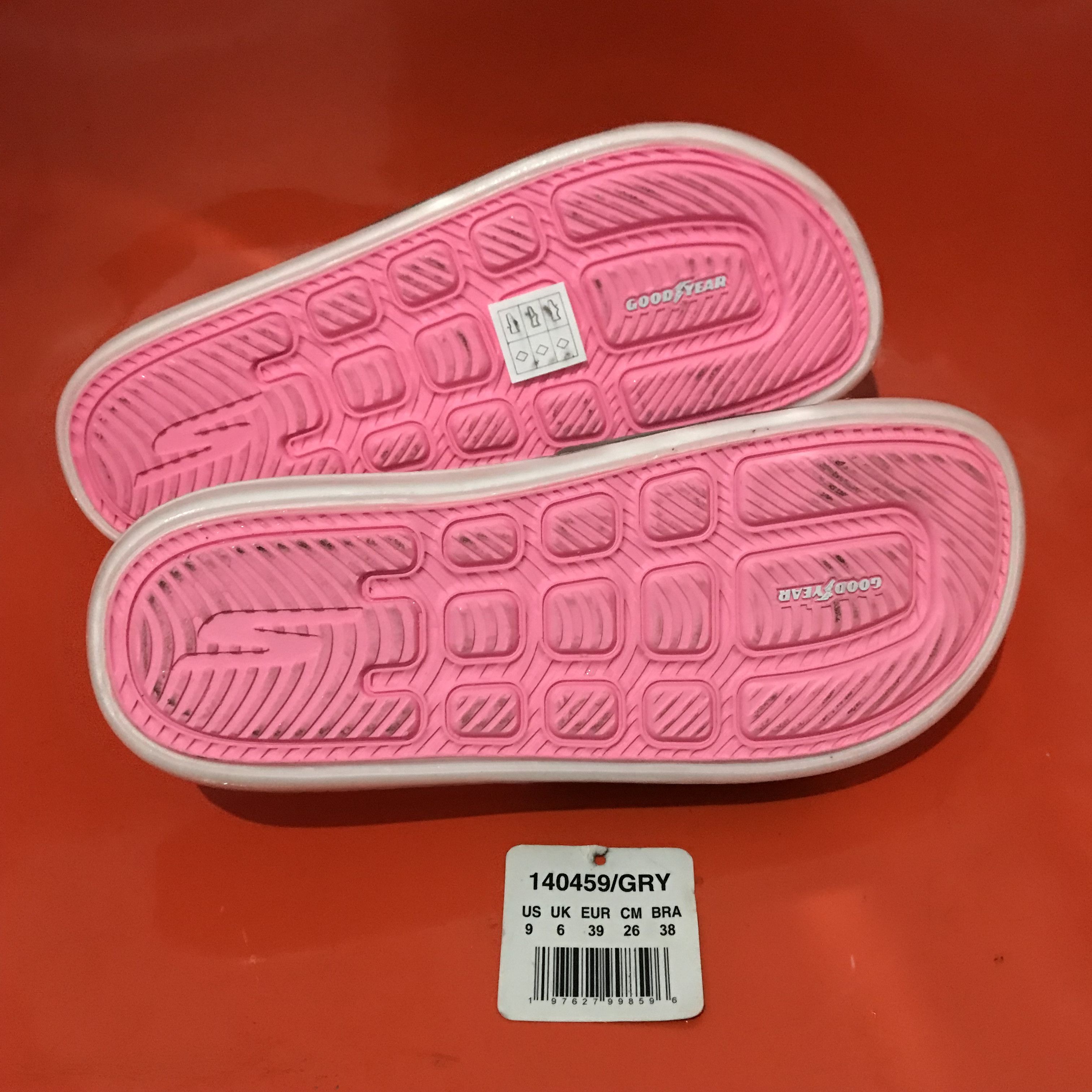 SKECHERS Skechers Sandals X Goodyear wellted Sole Go Walk hyper slide Size US 6 / EU 39 - 12 Thumbnail