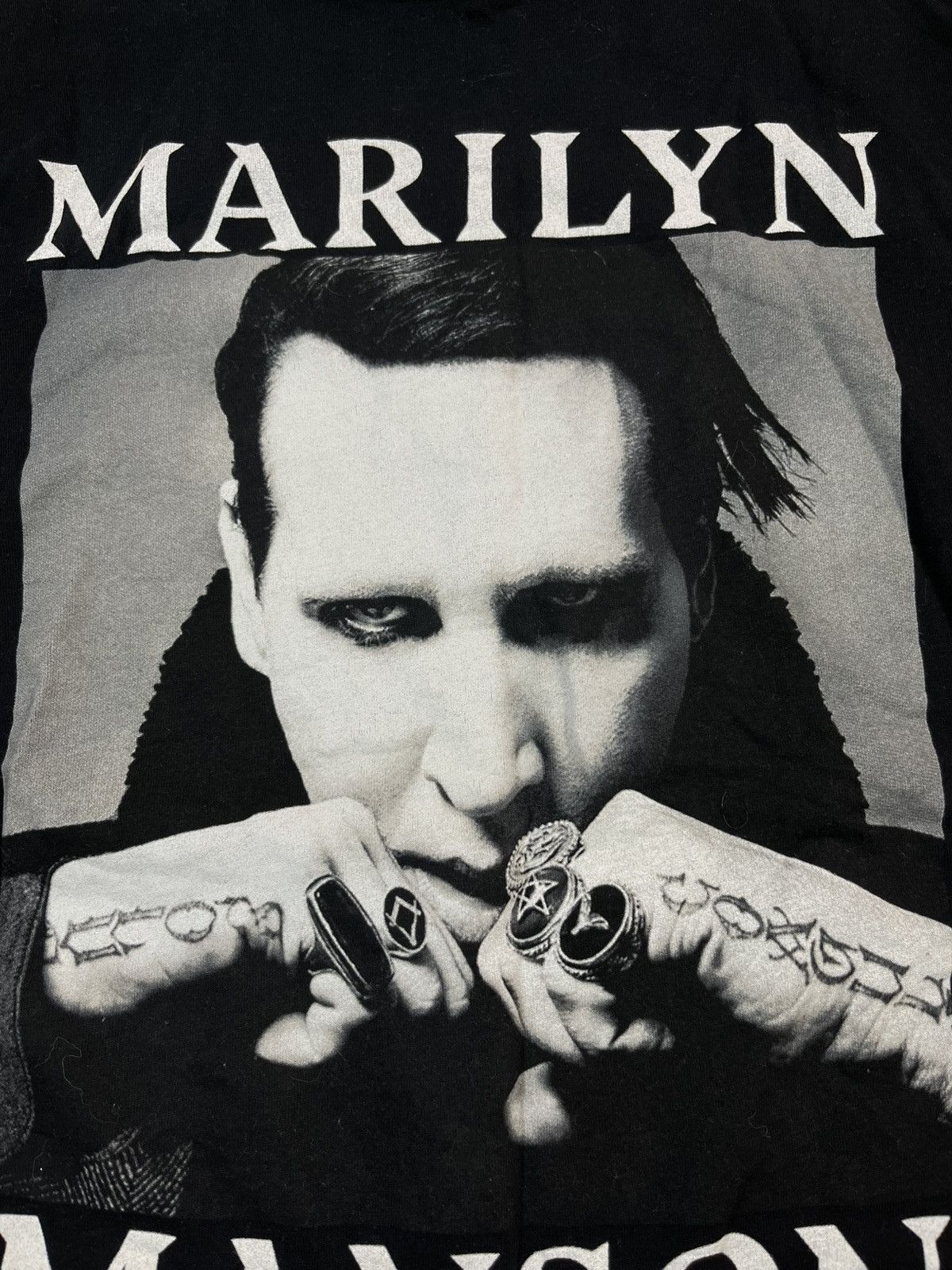 Band Tees Marilyn Manson Big Logo Rock Band T Shirt Size US XL / EU 56 / 4 - 4 Thumbnail
