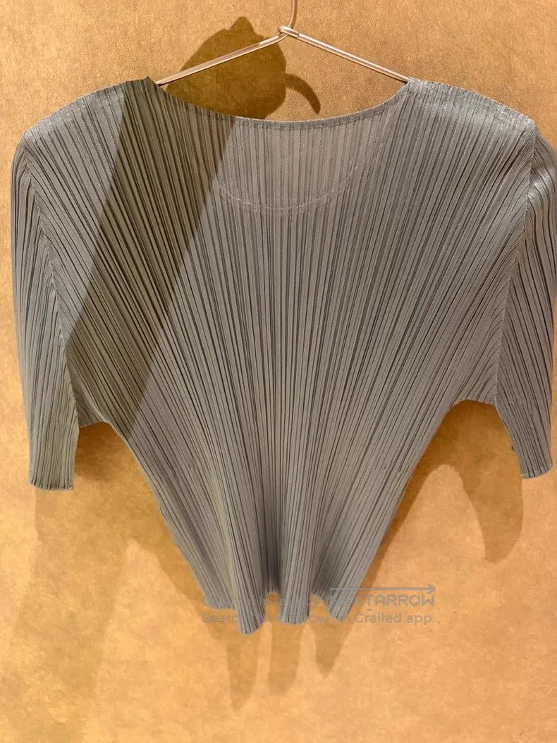 Issey Miyake Issey Miyake Pleated Top Size XXS / US 00 / IT 34 - 3 Thumbnail