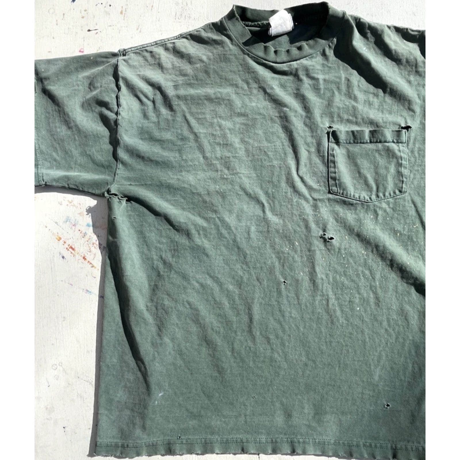Vintage VINTAGE Discus Men's T-Shirt Green Solid Pocket 2XL THRASHED Grunge Workwear Distressed Crew Neck Short Sleeve USA 90s Logo Pocket Men's Size US XXL / EU 58 / 5 - 5 Thumbnail