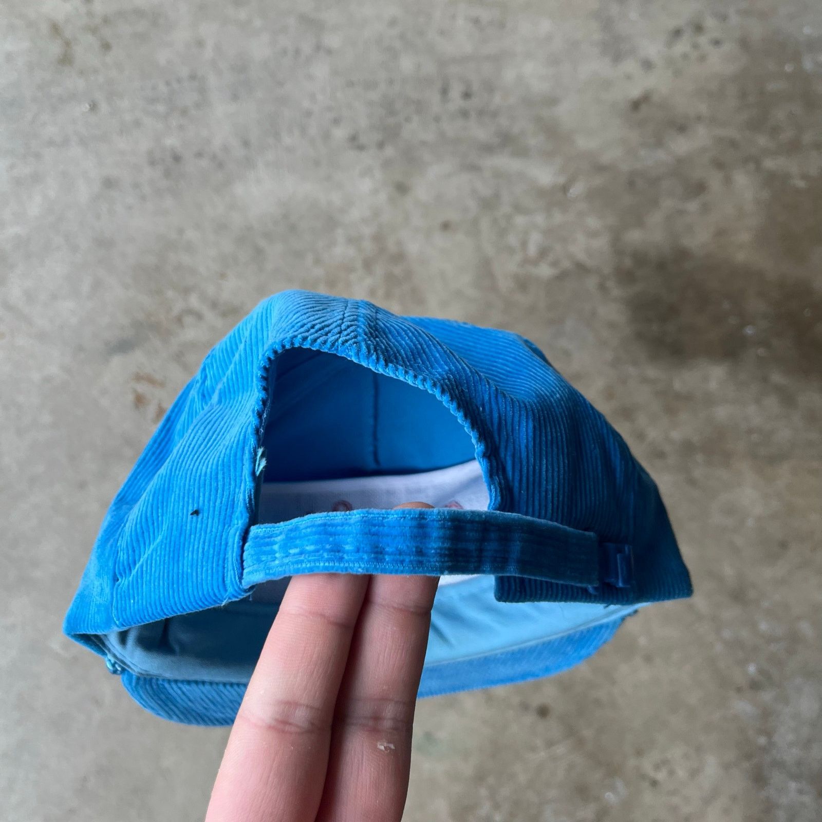 Vintage VINTAGE BLUE CORDUROY HAT SNAPBACK 80S 90S Size ONE SIZE - 2 Thumbnail