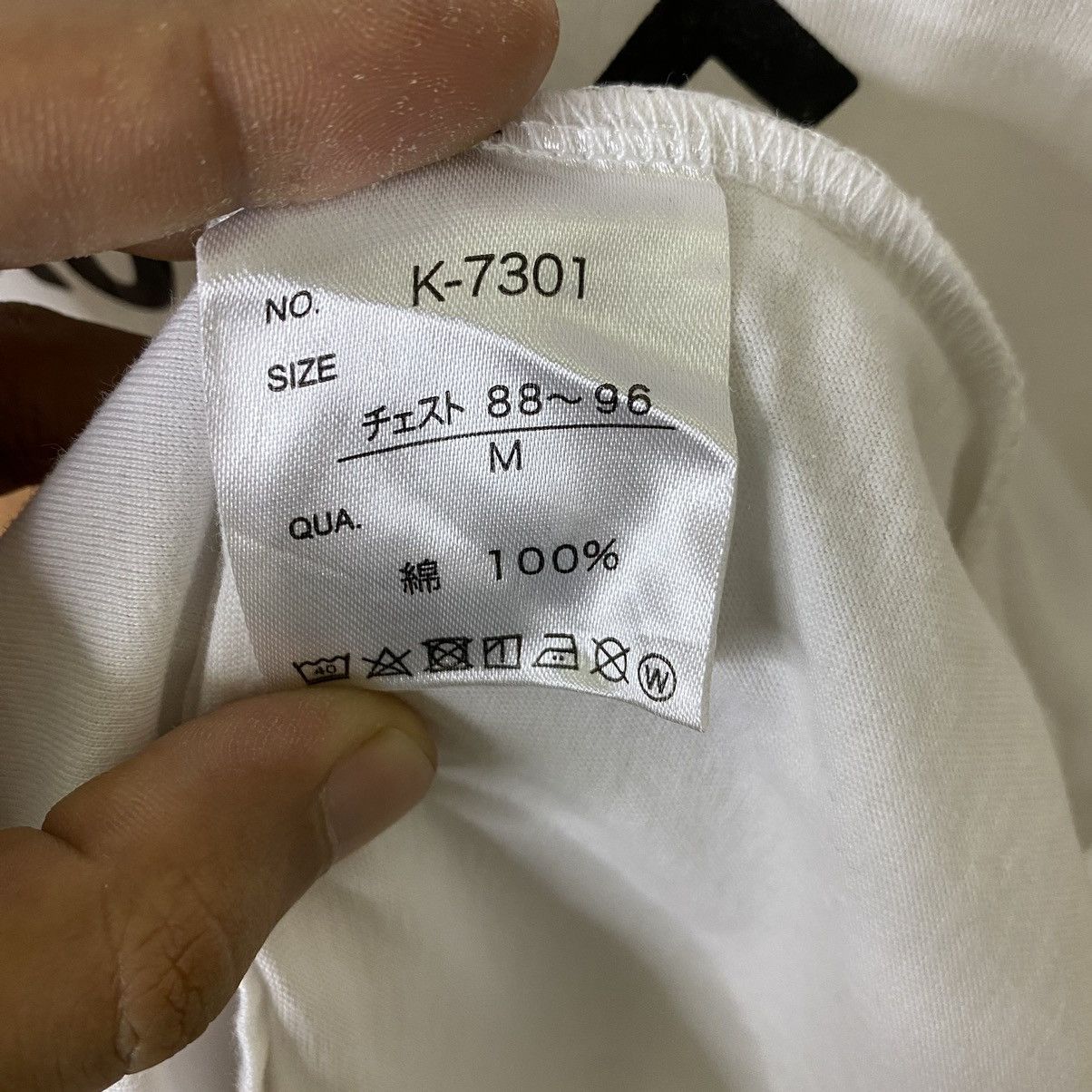 Anime × Japanese Brand × Vintage Vintage 2000s Crayon Shin Chan Japanese Manga Series LS Tee Size US S / EU 44-46 / 1 - 4 Thumbnail