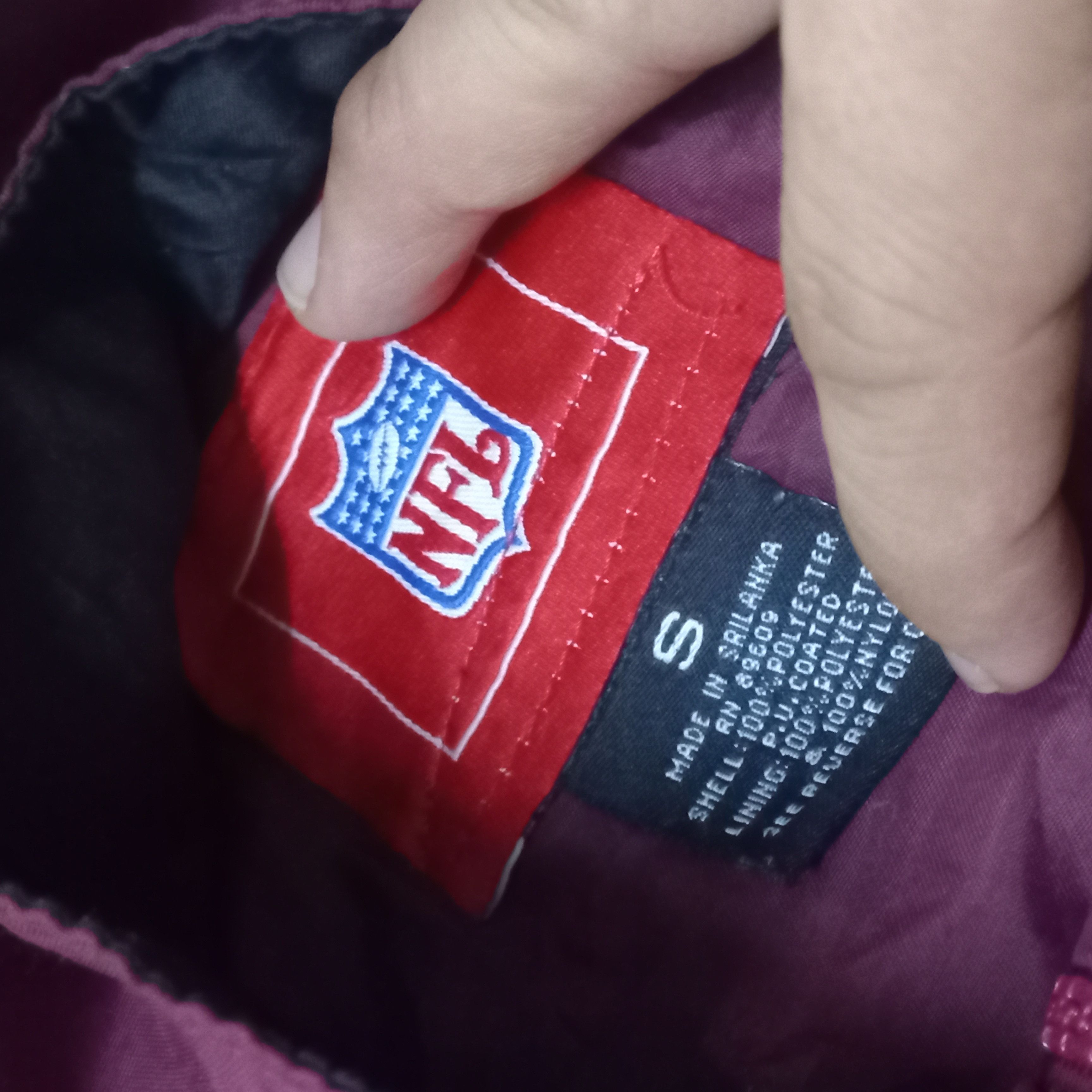 NFL × Vintage Vintage red skins windbracker big logo NFL team Size US S / EU 44-46 / 1 - 2 Thumbnail