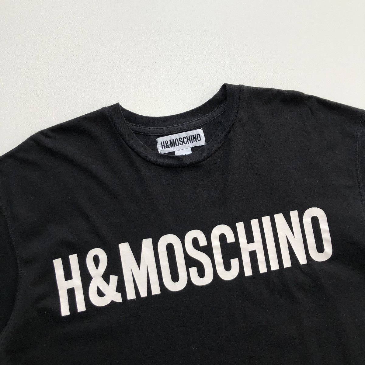 Moschino H&Moschino H&M x Moschino Big Logo T-Shirt Black Size US M / EU 48-50 / 2 - 2 Thumbnail