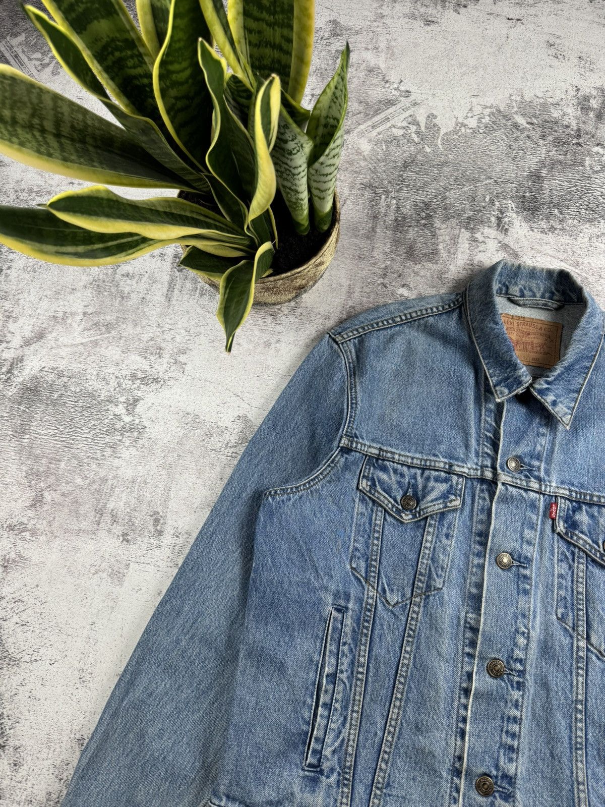 Levi's Levis Trucker Western Blue Men’s Large Pocket Vintage 90s Denim Jeans Jacket Size US L / EU 52-54 / 3 - 6 Thumbnail