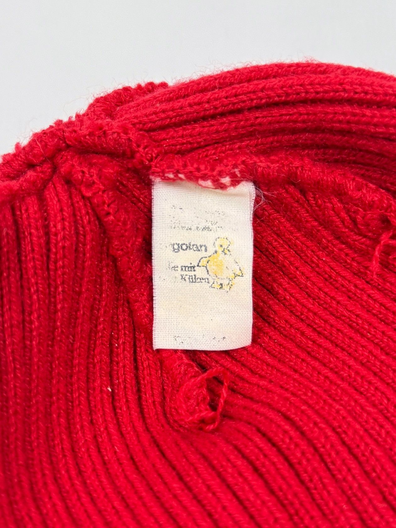 Vintage 1970s Vintage Ergolan Red Rib Knit Fisherman Cuff Beanie Hat Size ONE SIZE - 6 Thumbnail