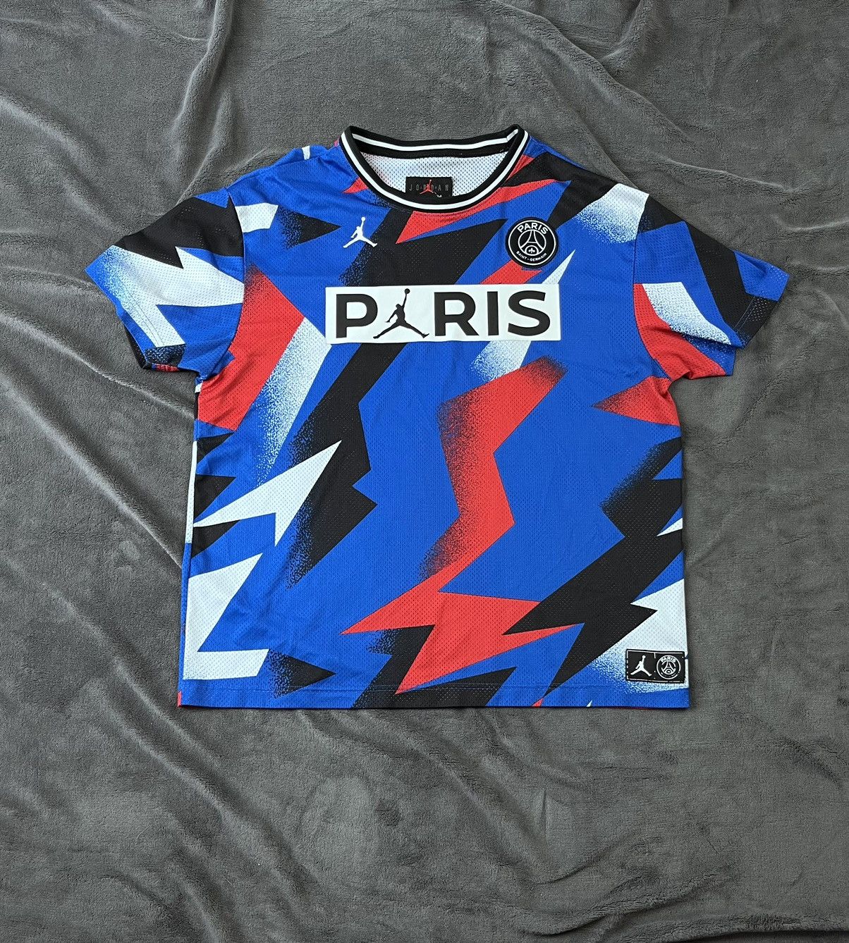 Nike PSG PARIS SAINT GERMAIN JORDAN SOOCER JERSEY | Grailed